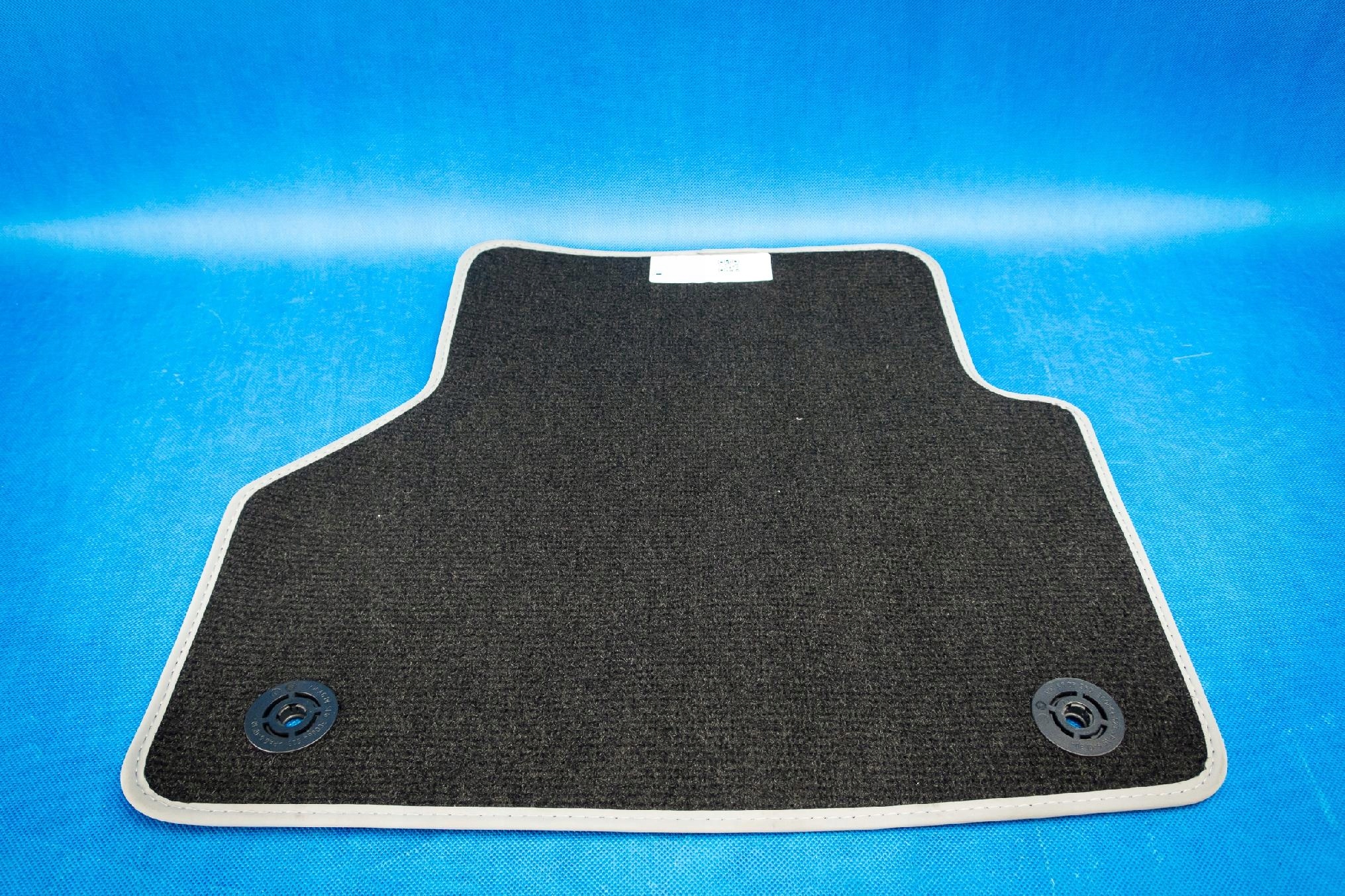 mat left rear part Audi A6 4K A7 4K8 4K0863731 JTV