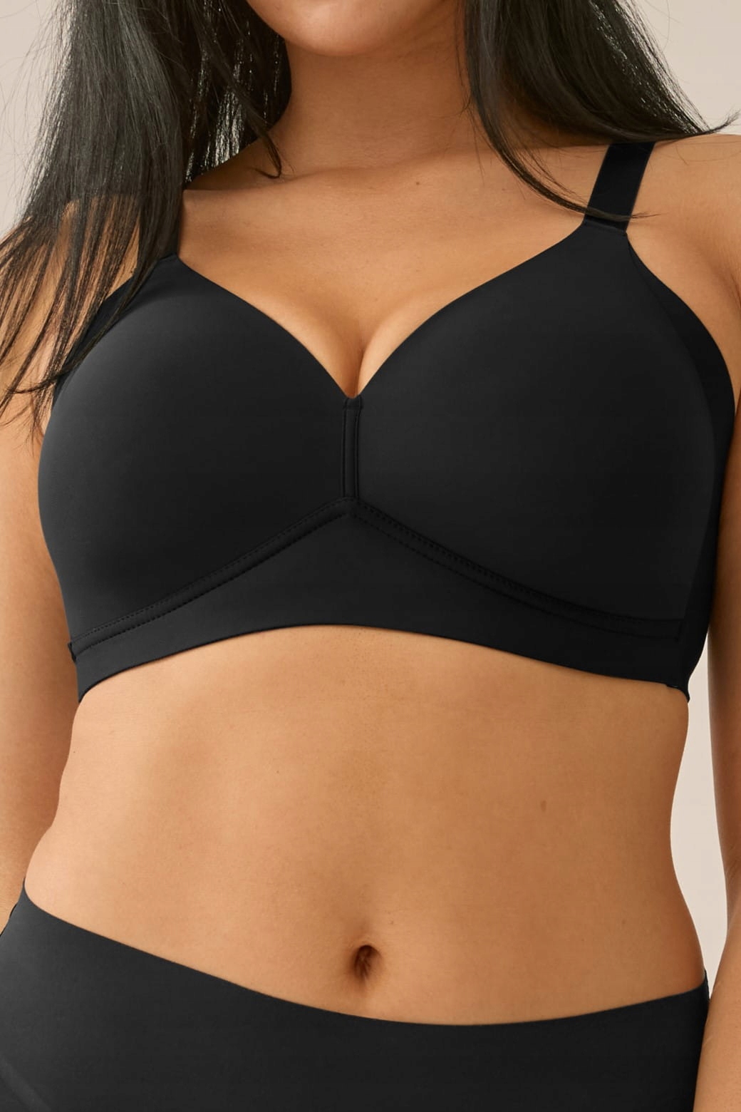 Podprsenka bez kostic Naturana 5232 černá [ Velikost 80 A]