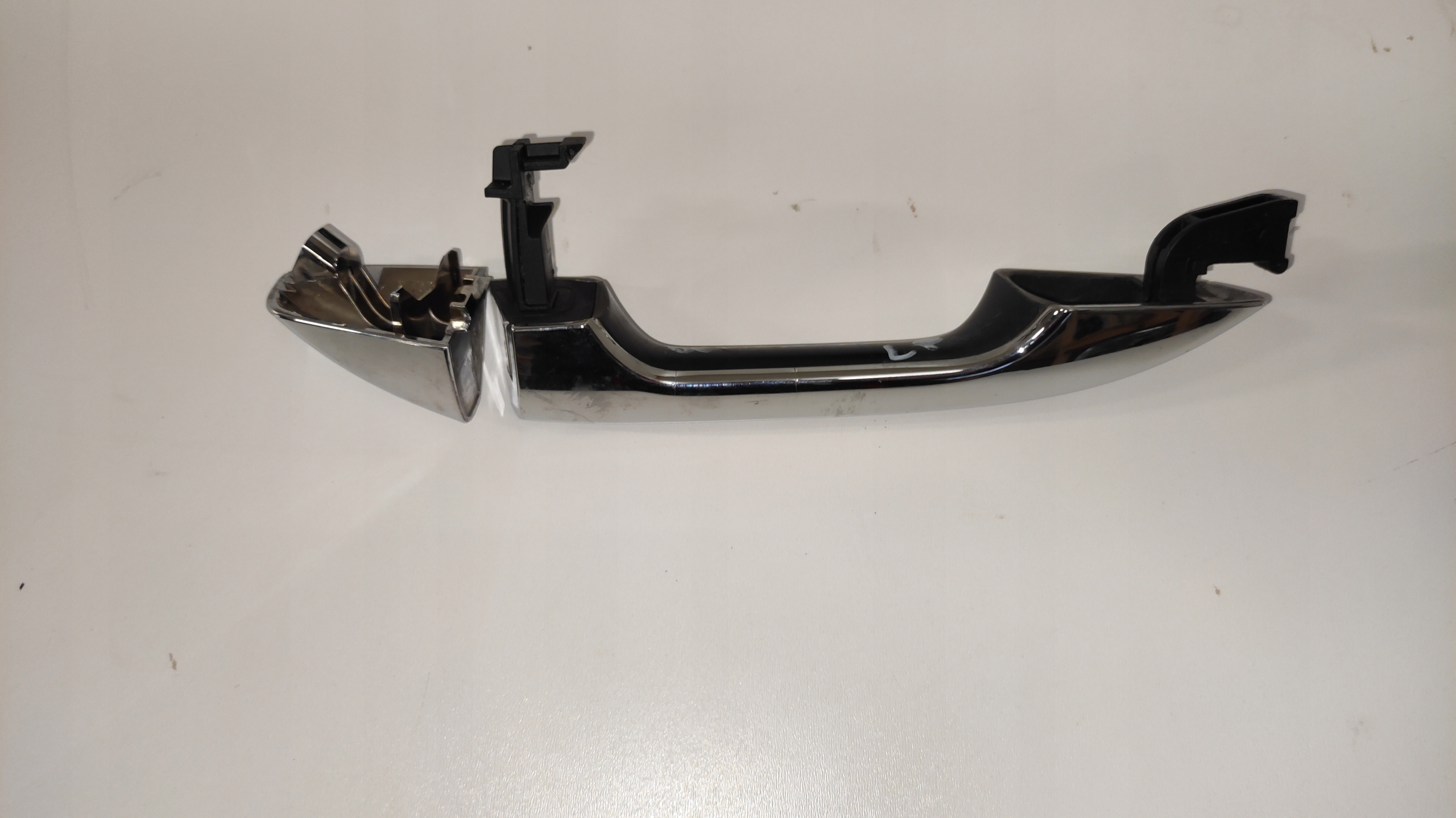 KIA OPTIMA IV handle CHROM front left 4SS 15-19