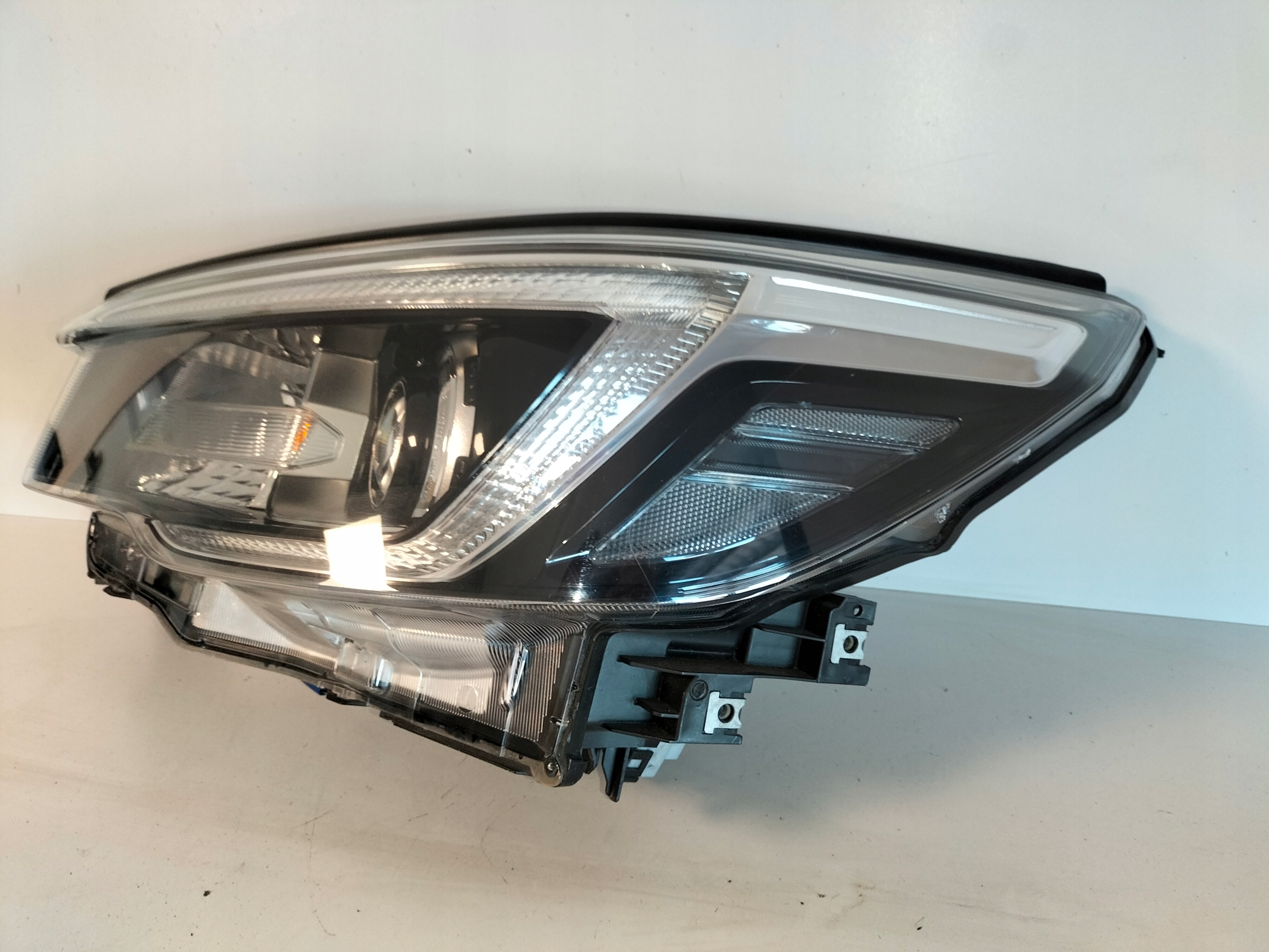 light front reflektor left SUBARU FORESTER 5 V SK 18-21 LED+WY21W