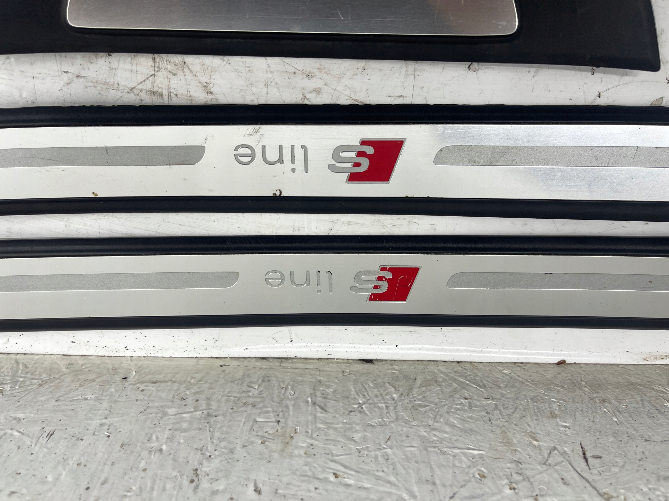 moulding mouldings threshold front A3 8V S LINE SPORTBACK 5D 8V4853491A