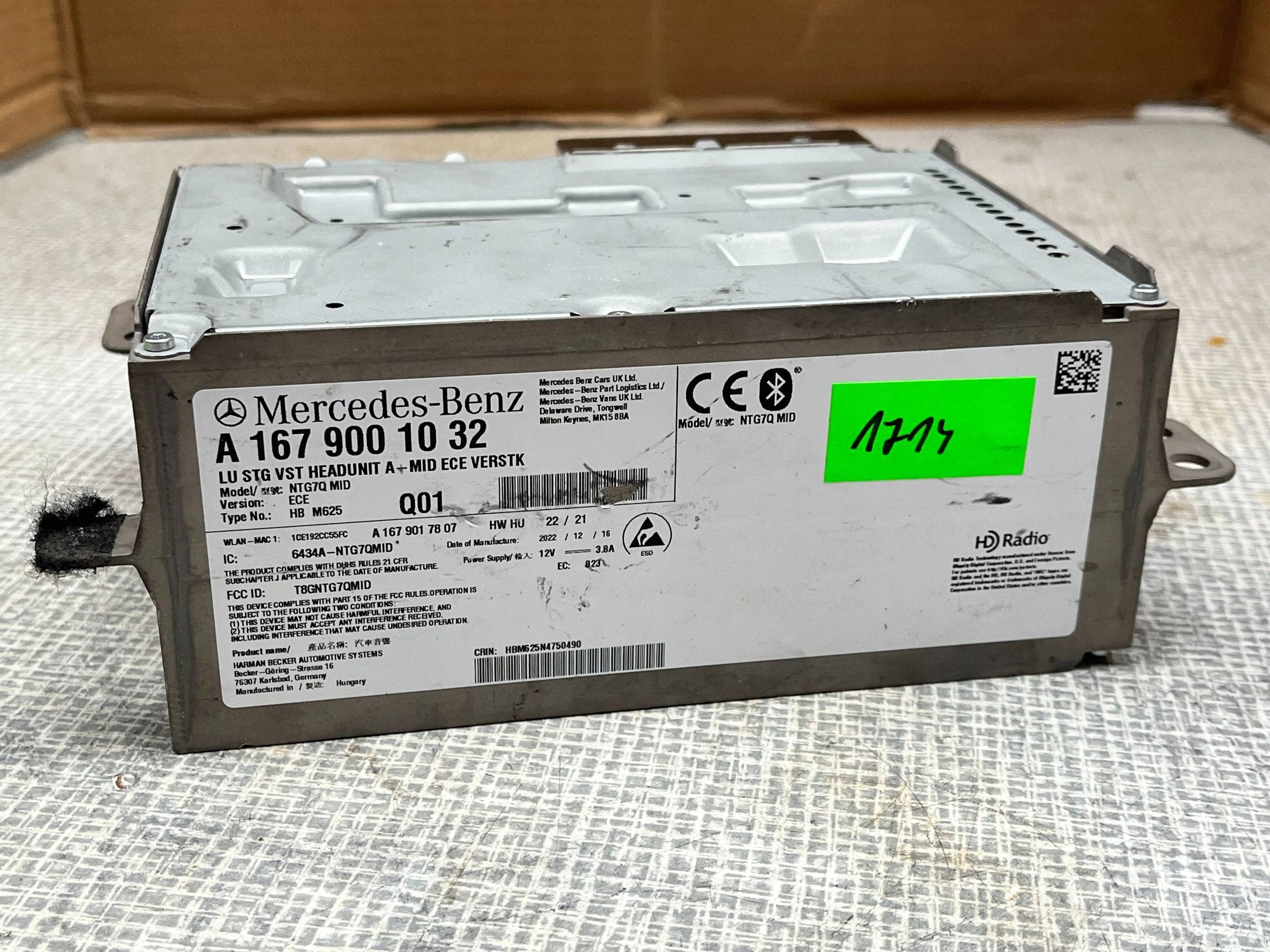 MERCEDES HEADUNIT RADIO NAVI 1679001032 A1679001032 @M