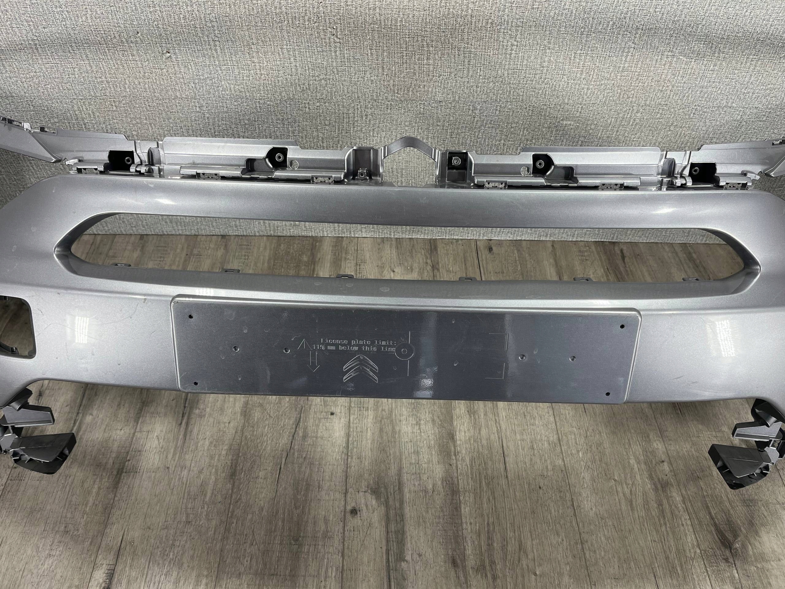 CITROEN C4 III 2020 -> bumper front 9834692580