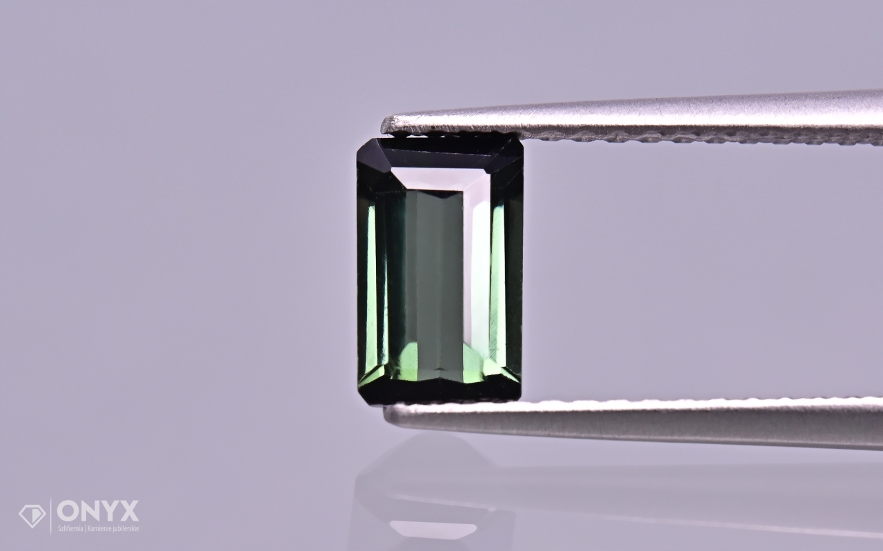 Turmalín Verdelit fazetovaný oktagon 7x4,5 mm