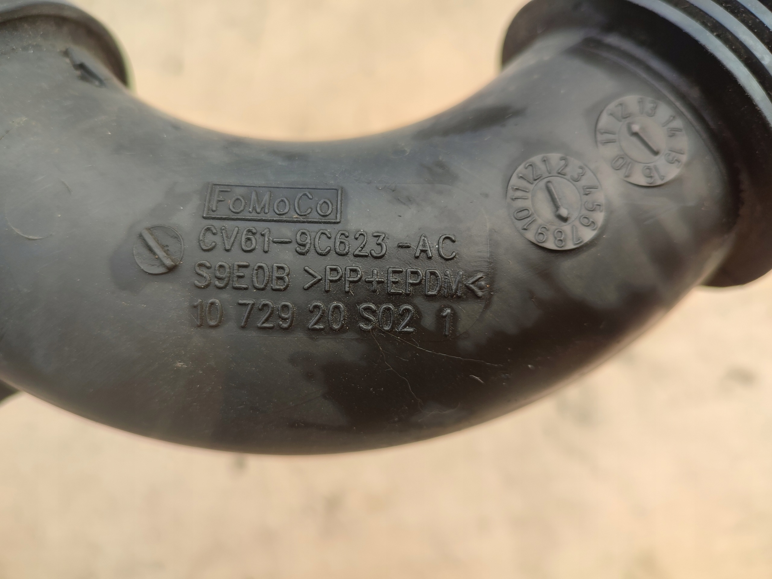 pipe air FORD FOCUS MK3 1.0 EB CV61-9C623-AC