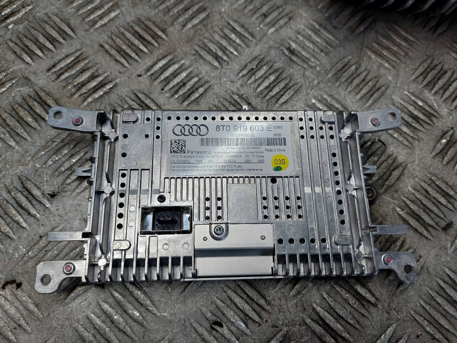 RADIO ODTWARZACZ AUDI A5 8T
