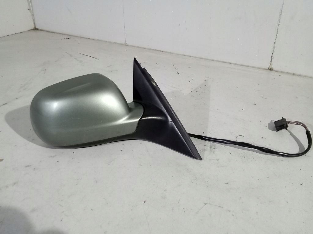 VW Passat B5 lift mirror right electrics
