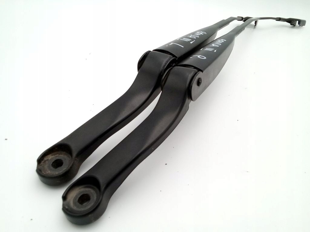 Fiat Panda III 3 arm left right wiper arms front EU