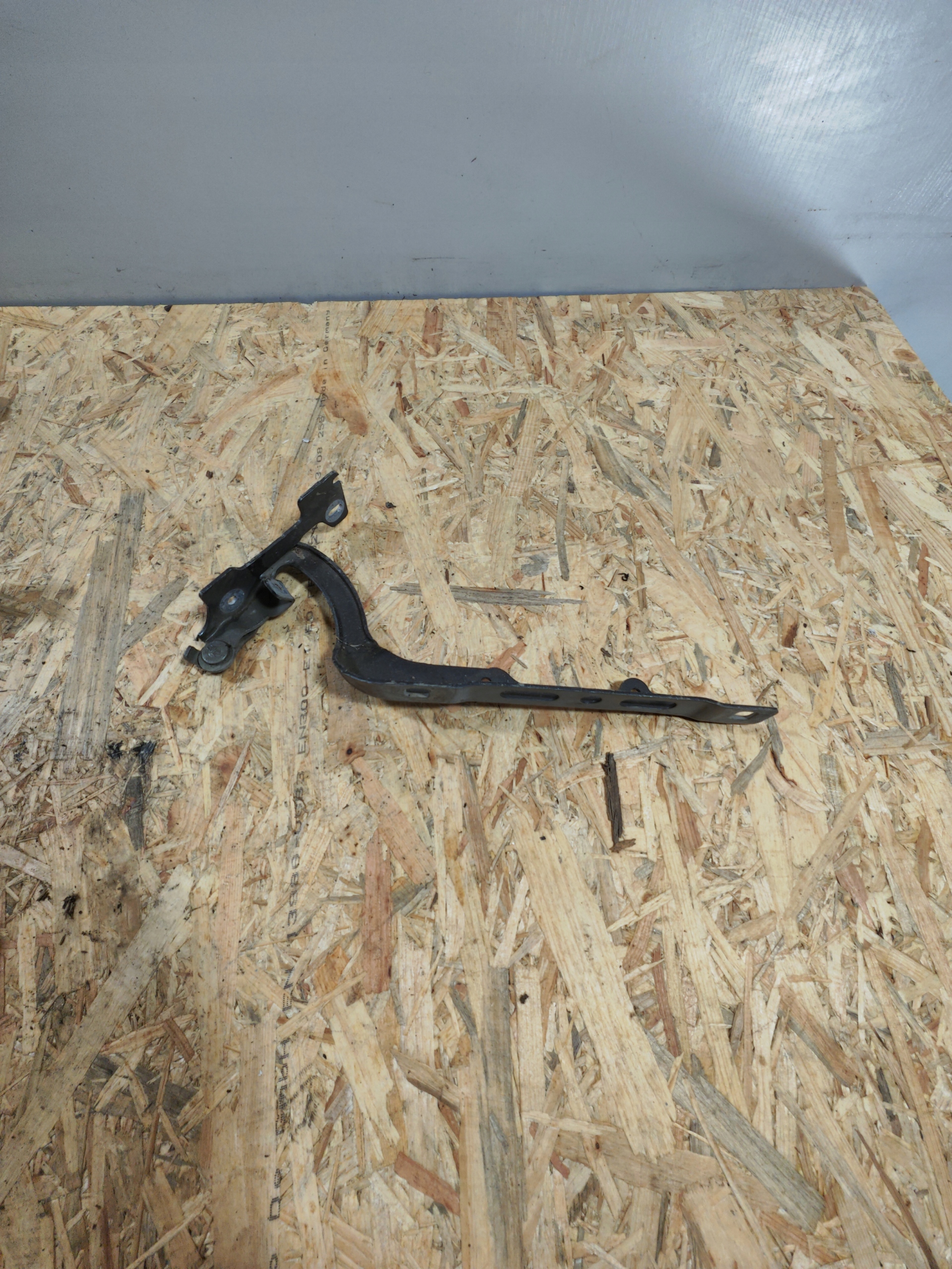 hinge bonnets right PEUGEOT 208 and