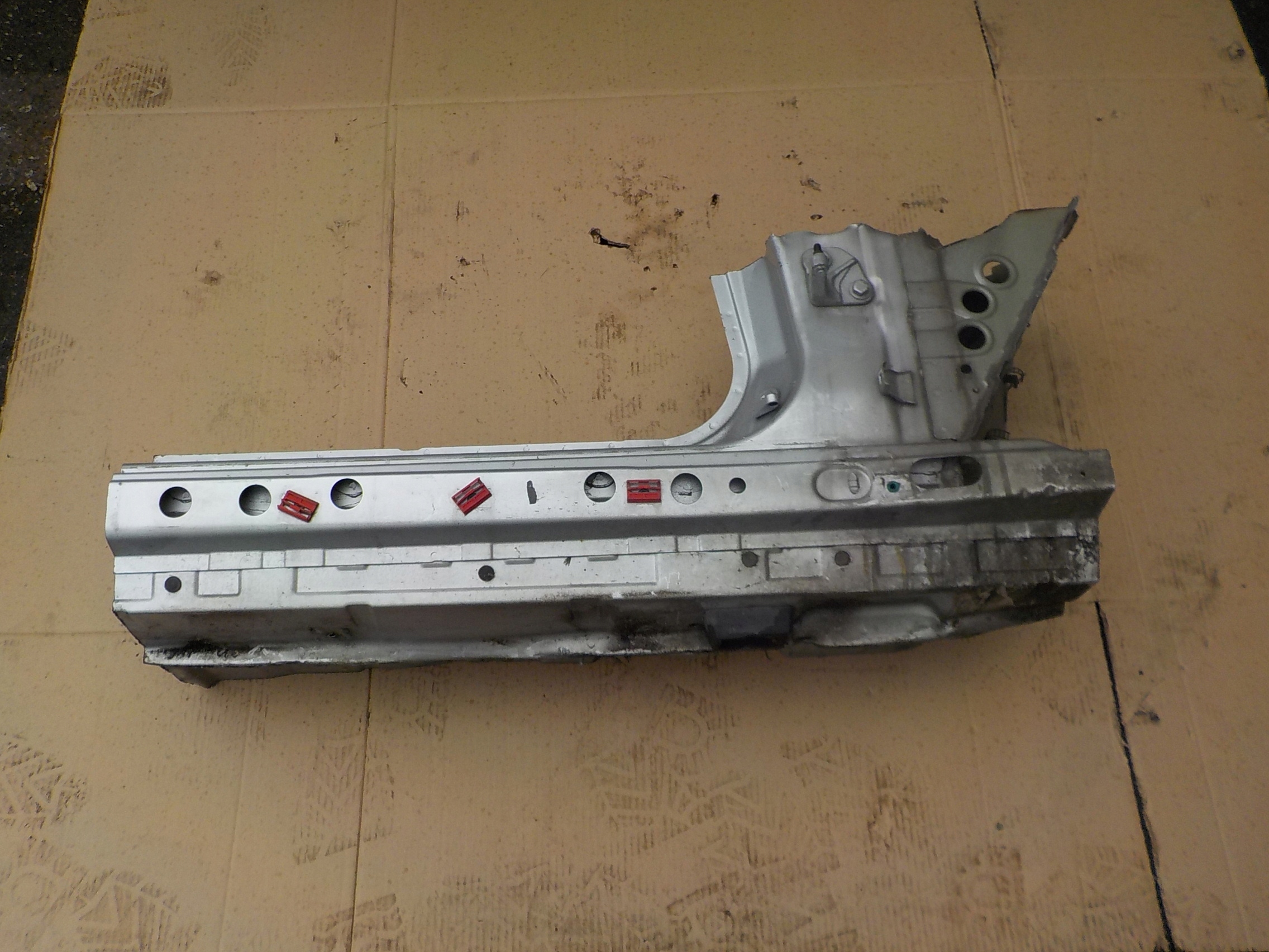 Поріг правий bmw e65 2004r