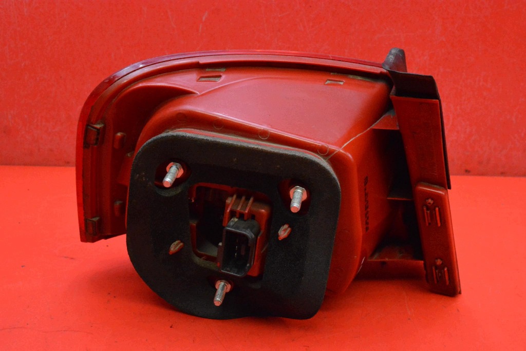 light right rear part rear 3C5945096C VW PASSAT B6 sedan 05-10