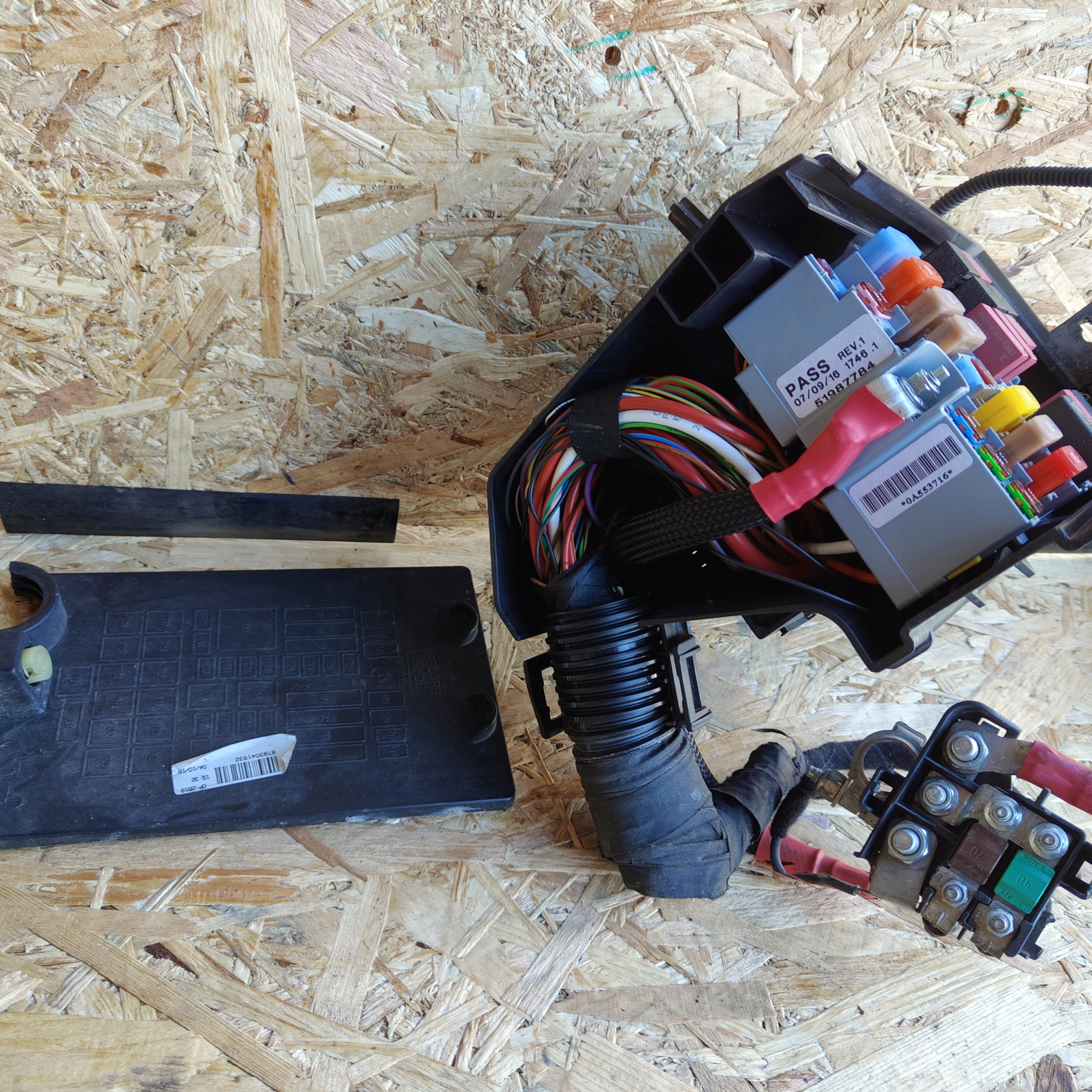 Module fusibles JEEP RENEGADE