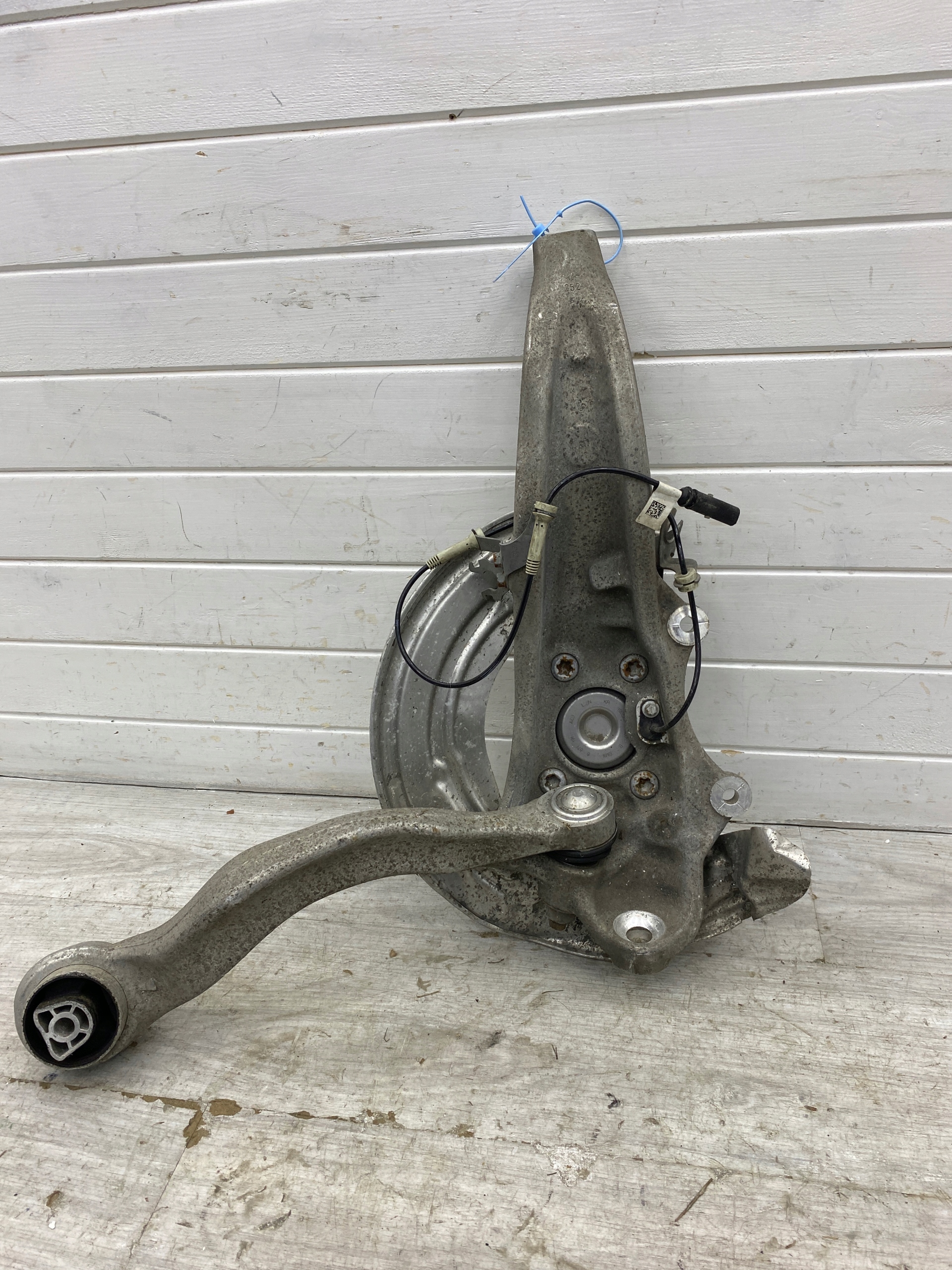 swing right arm BMW 5 G30 G31 6884382