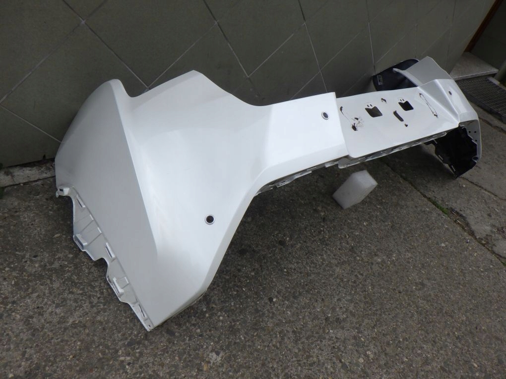 LEXUS UX 2018- 52159-76130 bumper rear