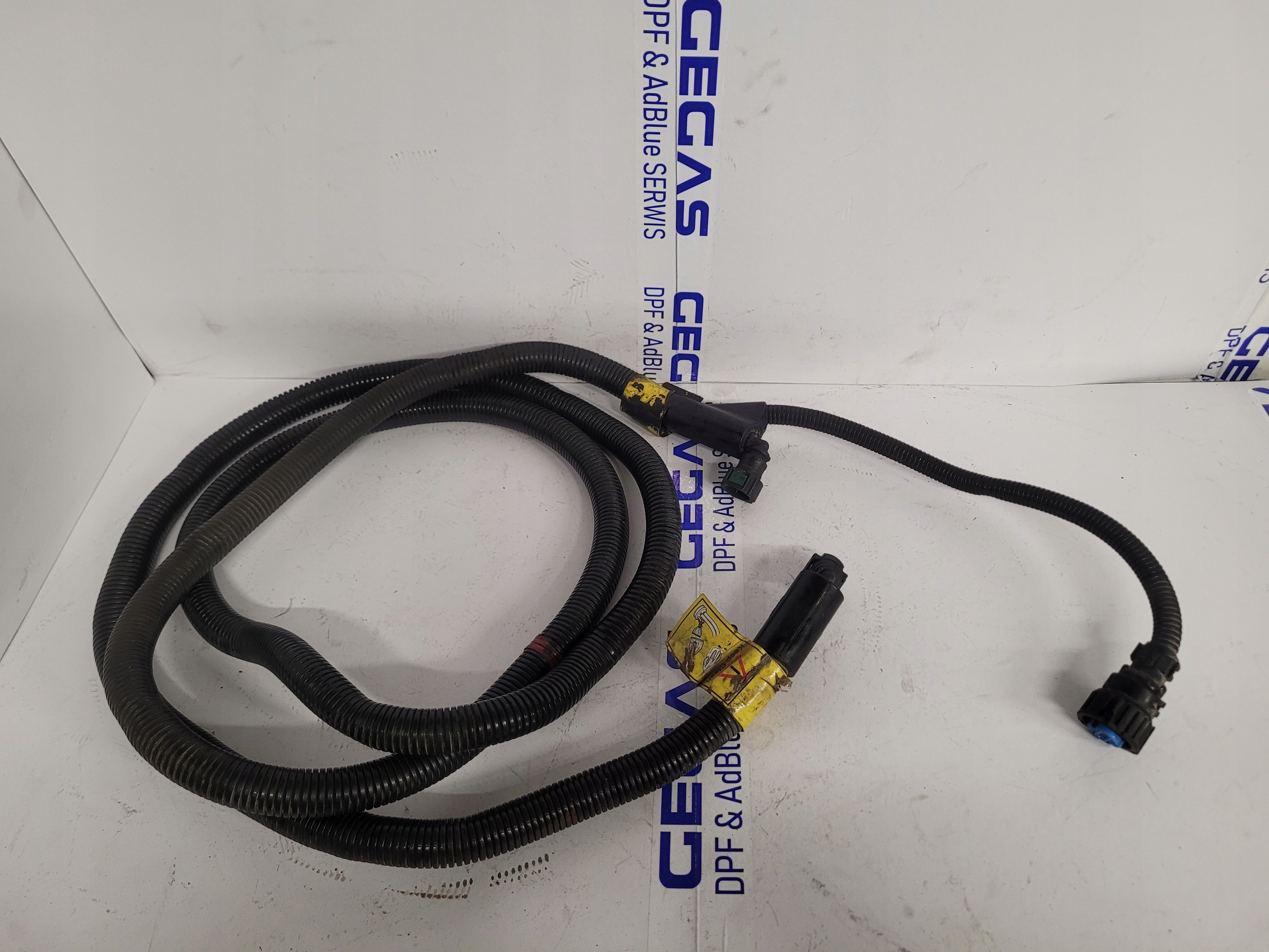 PRZEWÓD GRZEWCZY ADBLUE GRZAŁKA VOLVO RENAULT 2800MM EURO 5