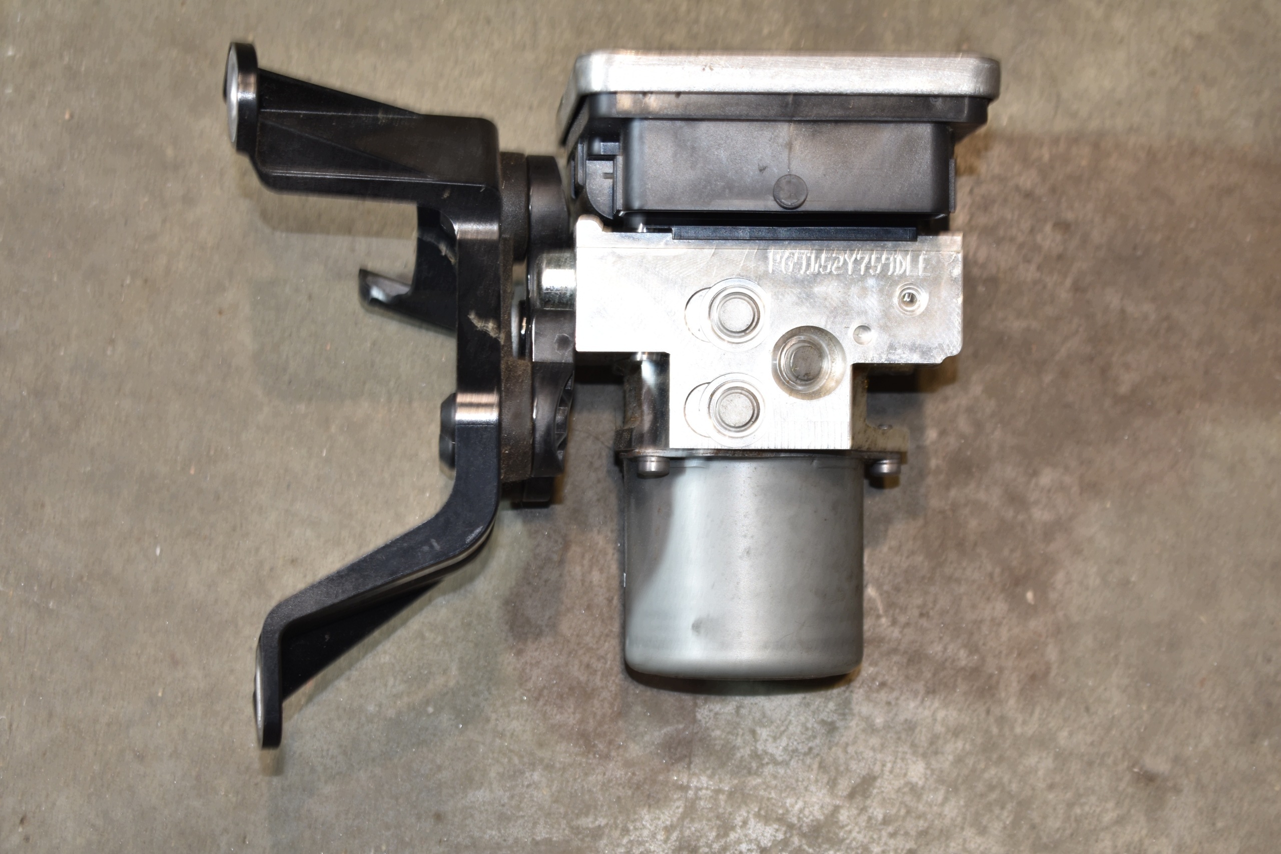 perfect condition control unit RADAR pump ABS MERCEDES GLS X167 1