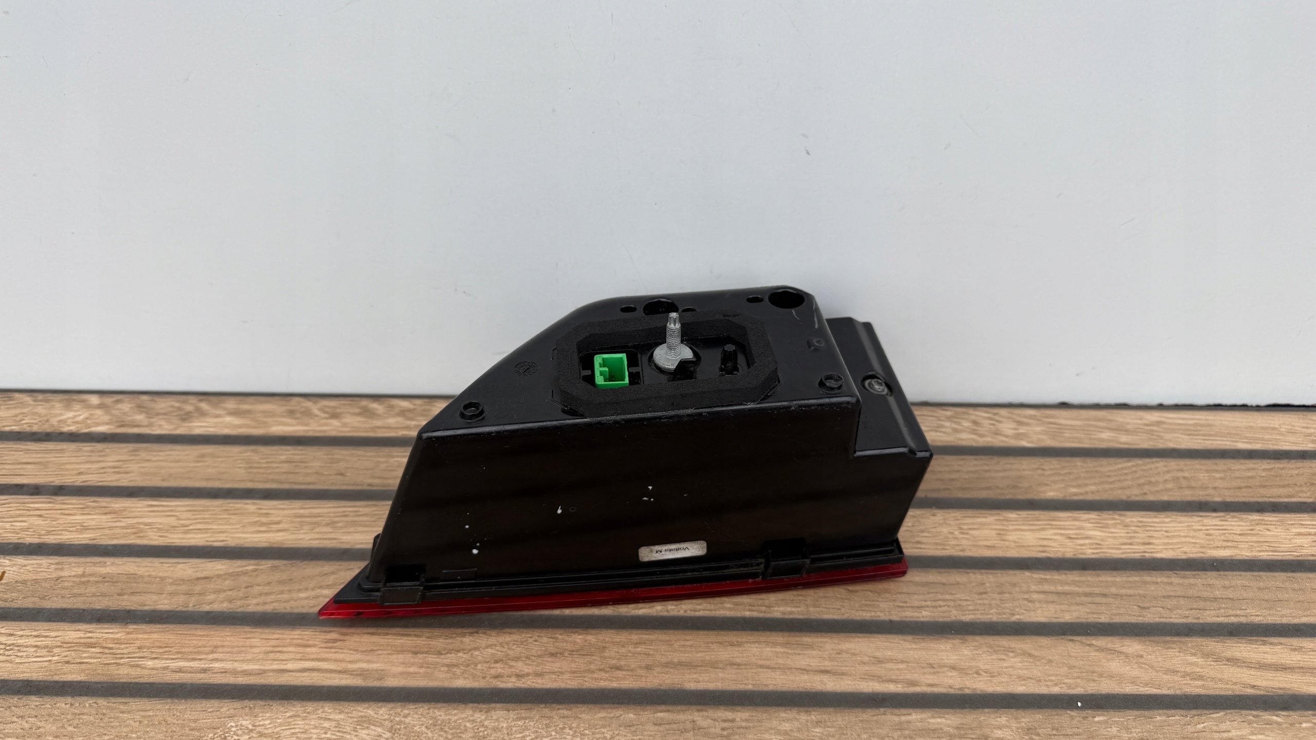JAGUAR E-PACE X540 right light DO bonnet rear part LED light KA36/18