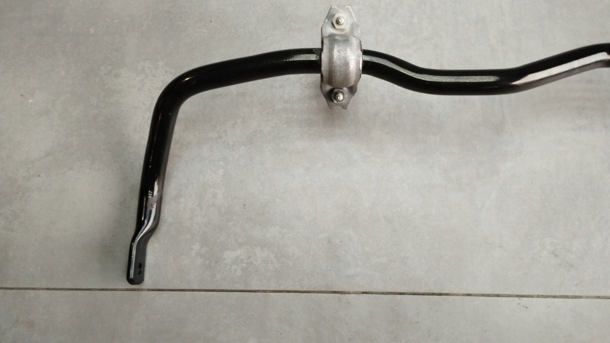Cupra Formentor Stabilizator front bar 3Q0411303D