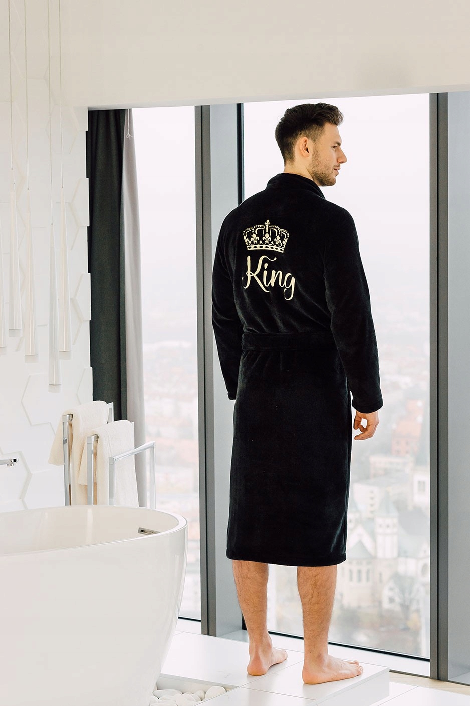 Pánský vyšívaný černý, teplý, tlustý župan k Vánocům, dárek pro něj