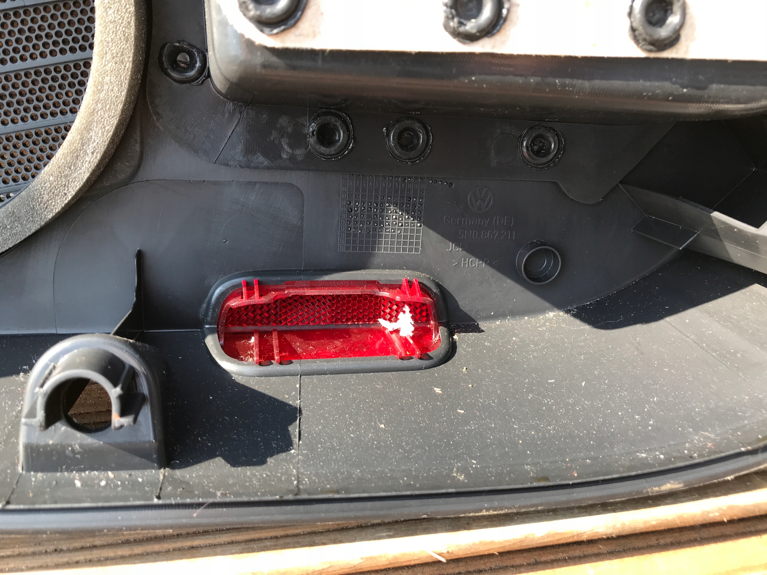 side door left rear part VW TIGUAN 5N0867211