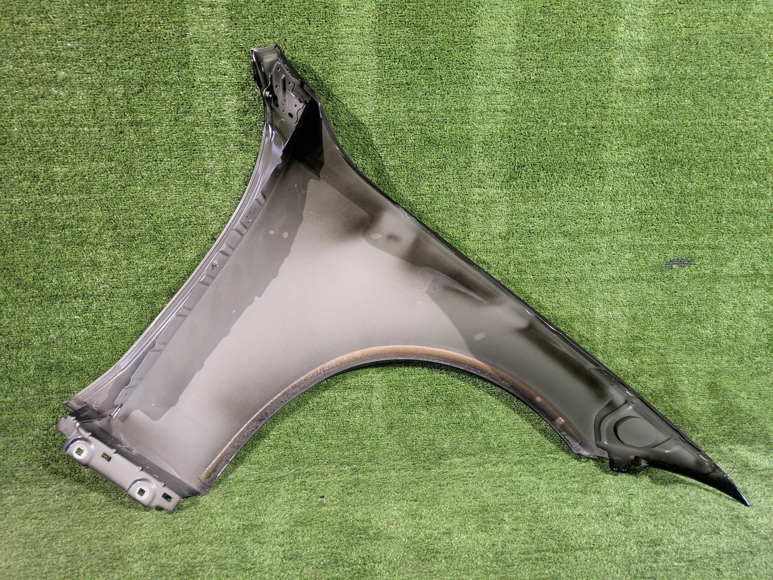 fender front left front MERCEDES S-KLASA W223 NR.B748