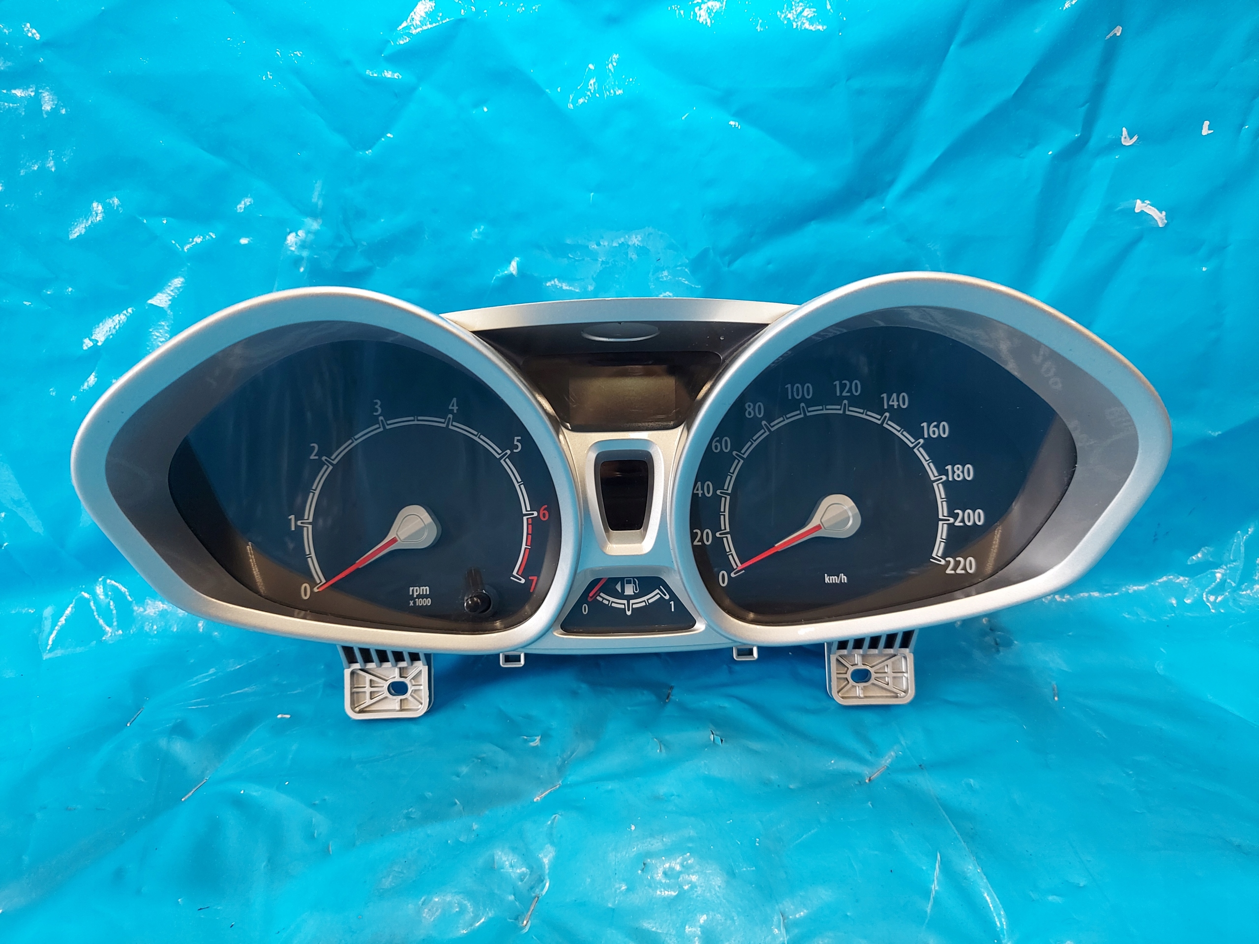 dials clock FIESTA MK 7 2010 R petrol 8A6T10849EJ