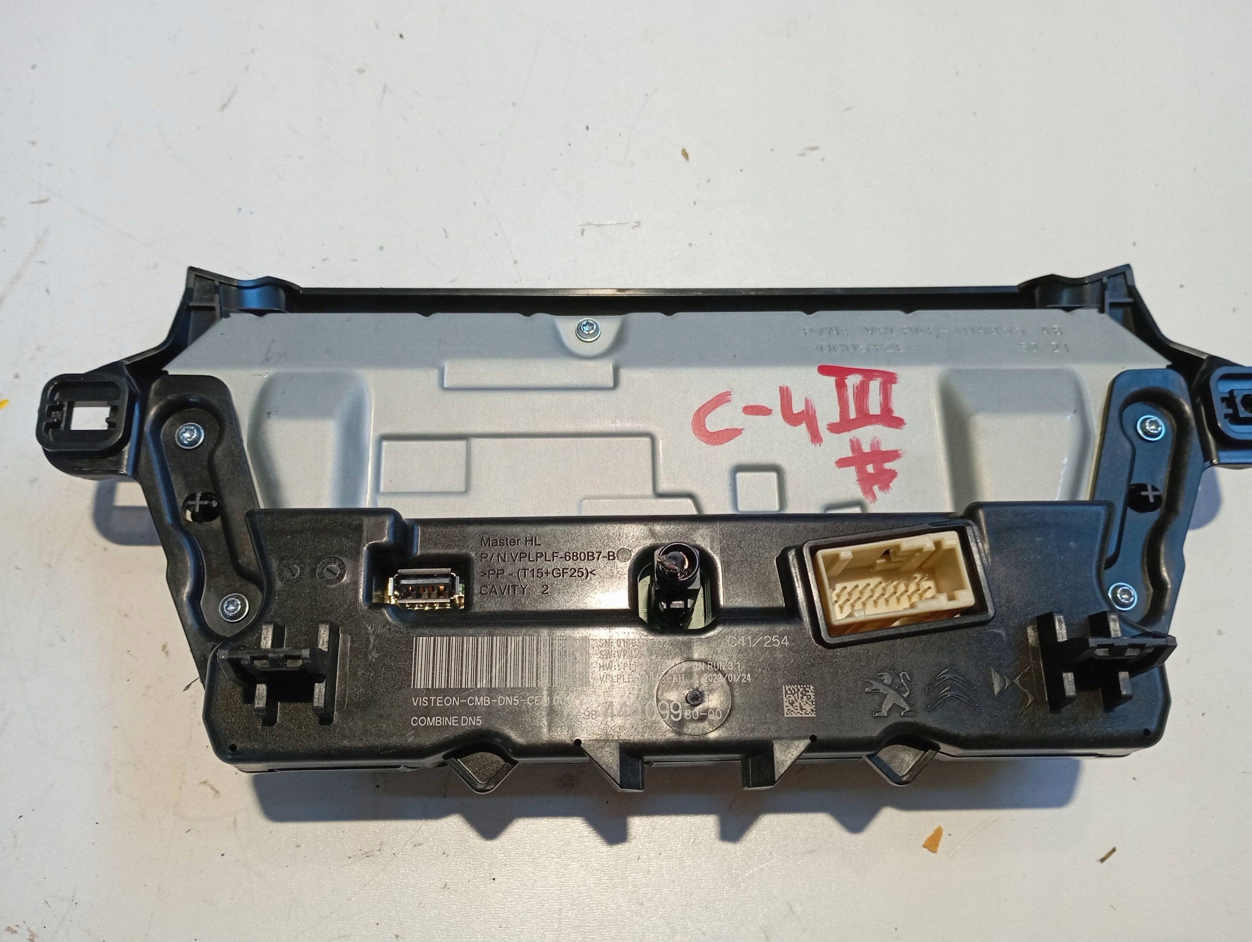dials dials clock CITROEN C4 III E-C4 9844009980