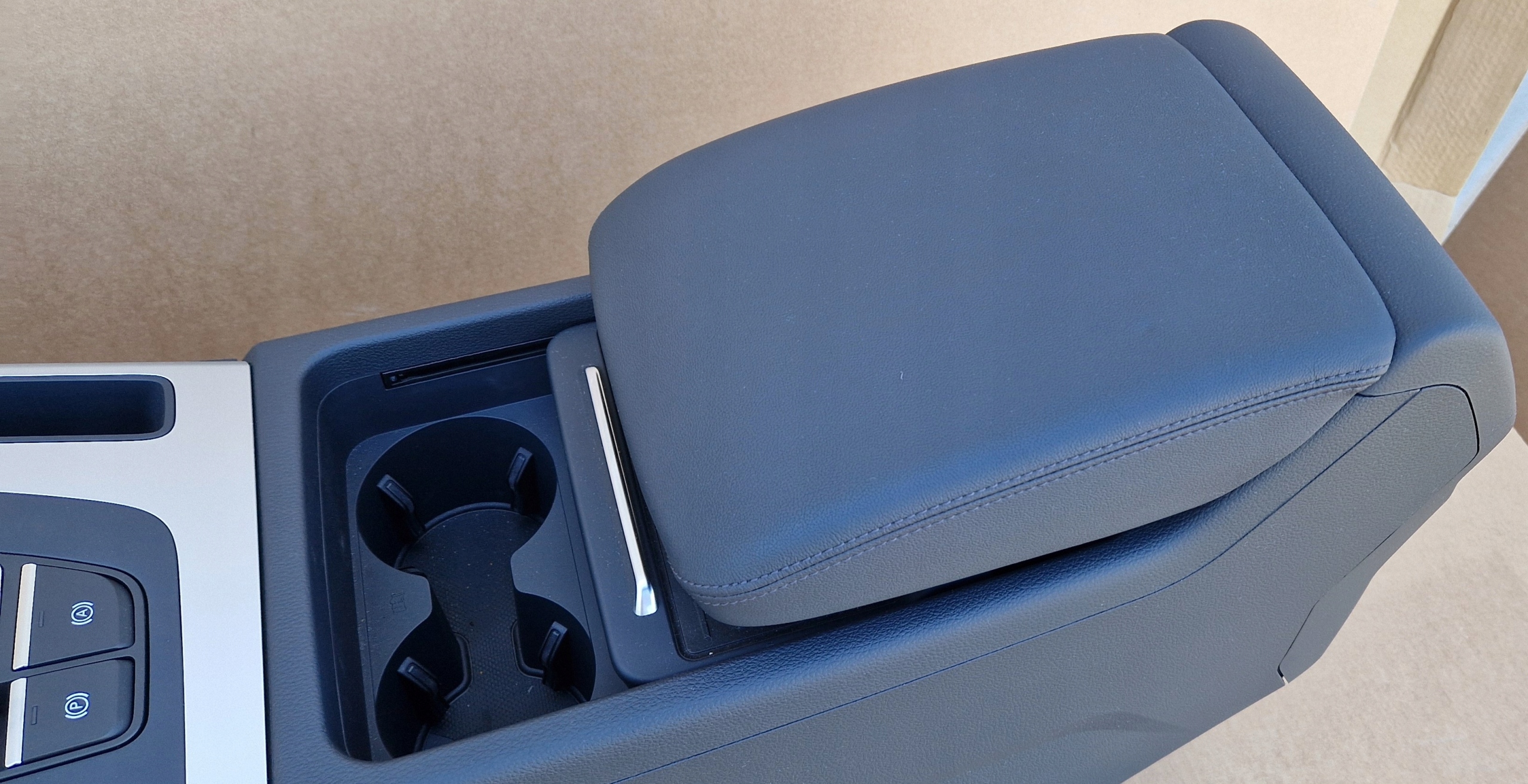 armrest leather INDUKCJA USB AUDI Q5 LIFT as new original