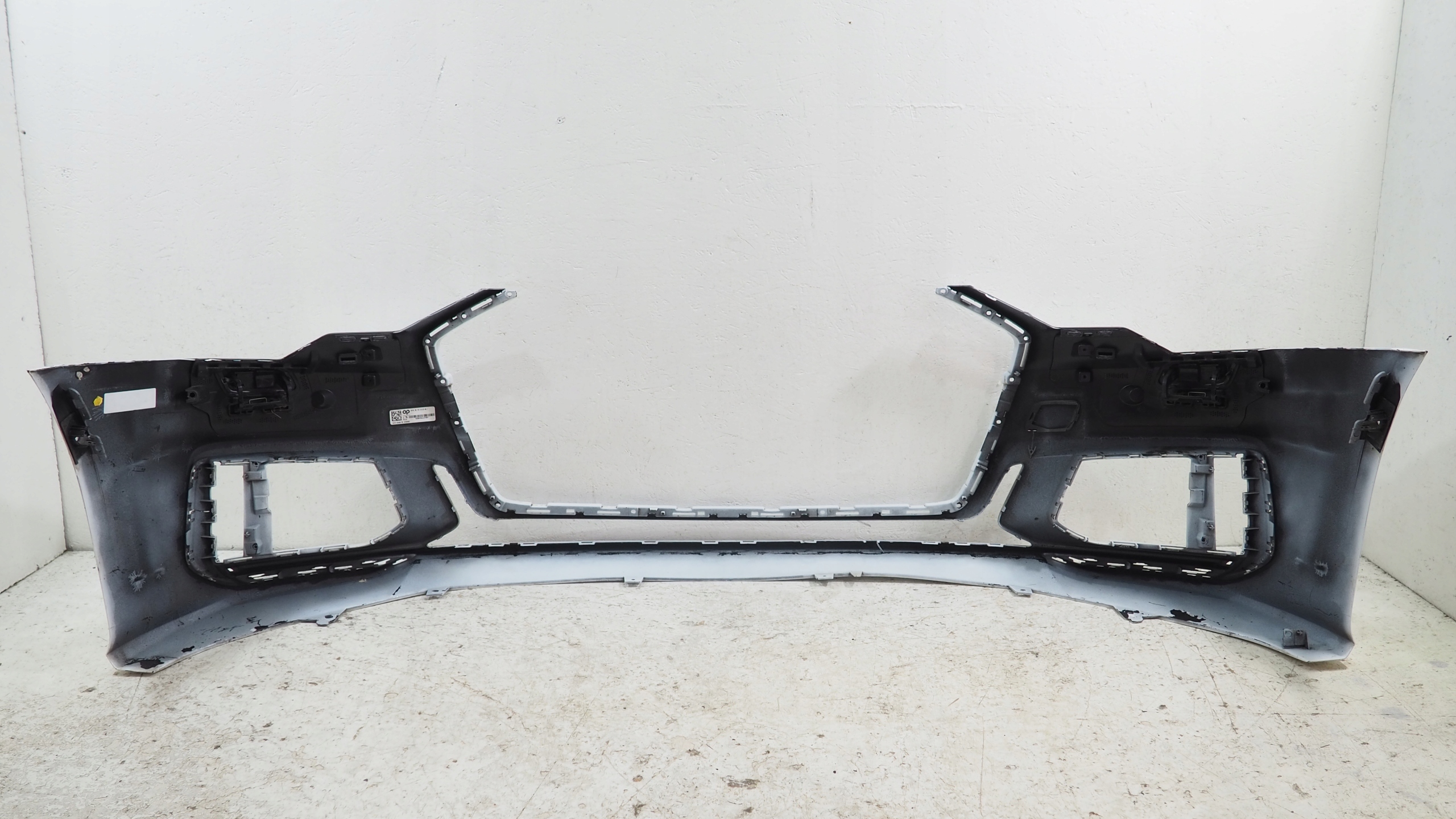 Audi A6 C8 S Line bumper front front 4K0807437C