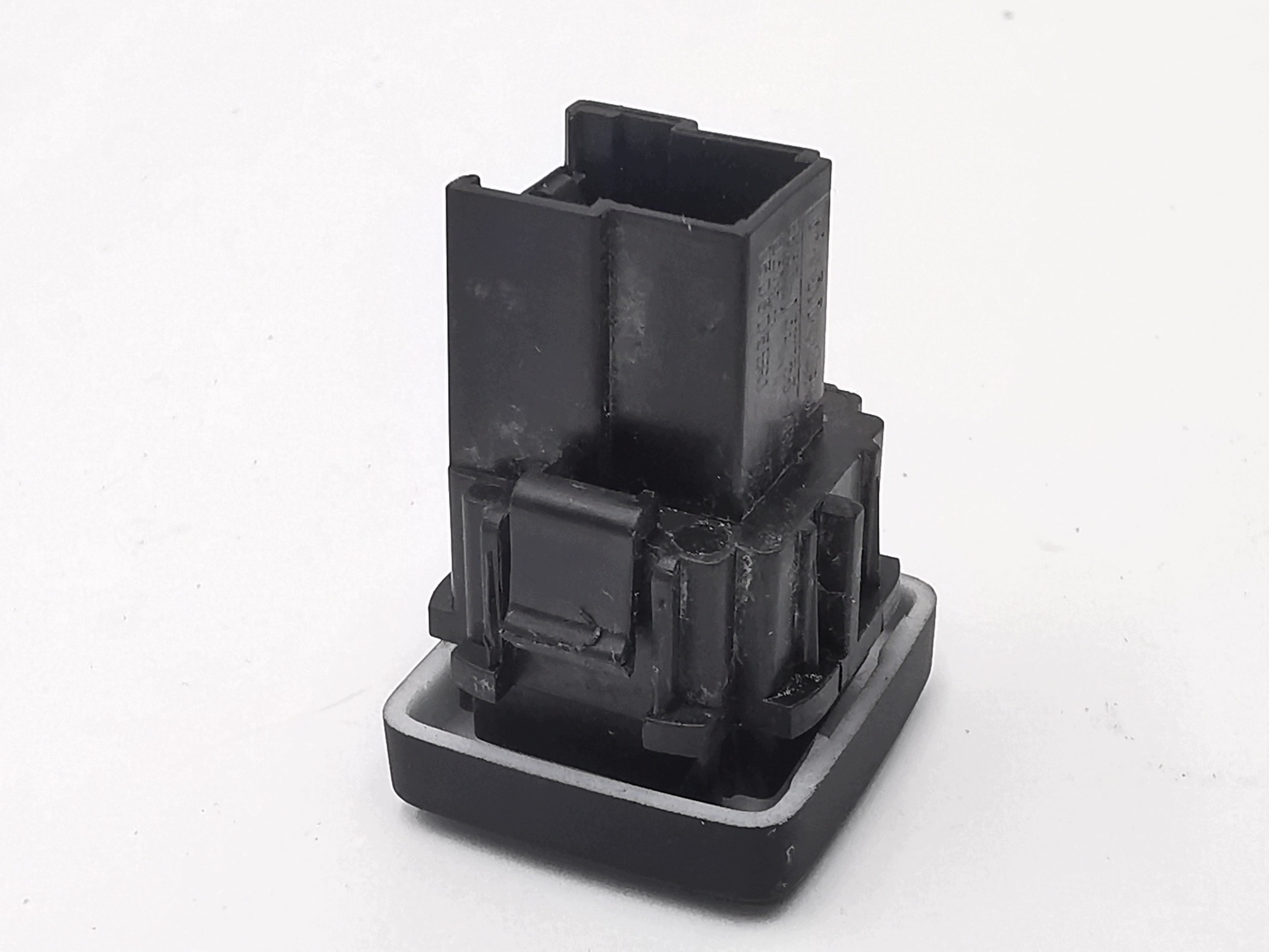 button switch lighting PAKI rear part FORD RANGER IV / EB3T-130756