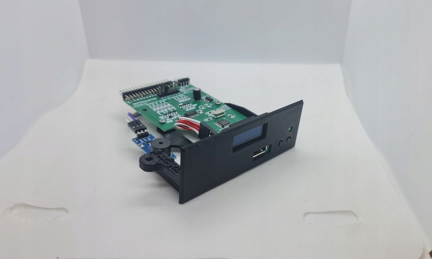 Gotek z OLED do Amstrad CPC6128