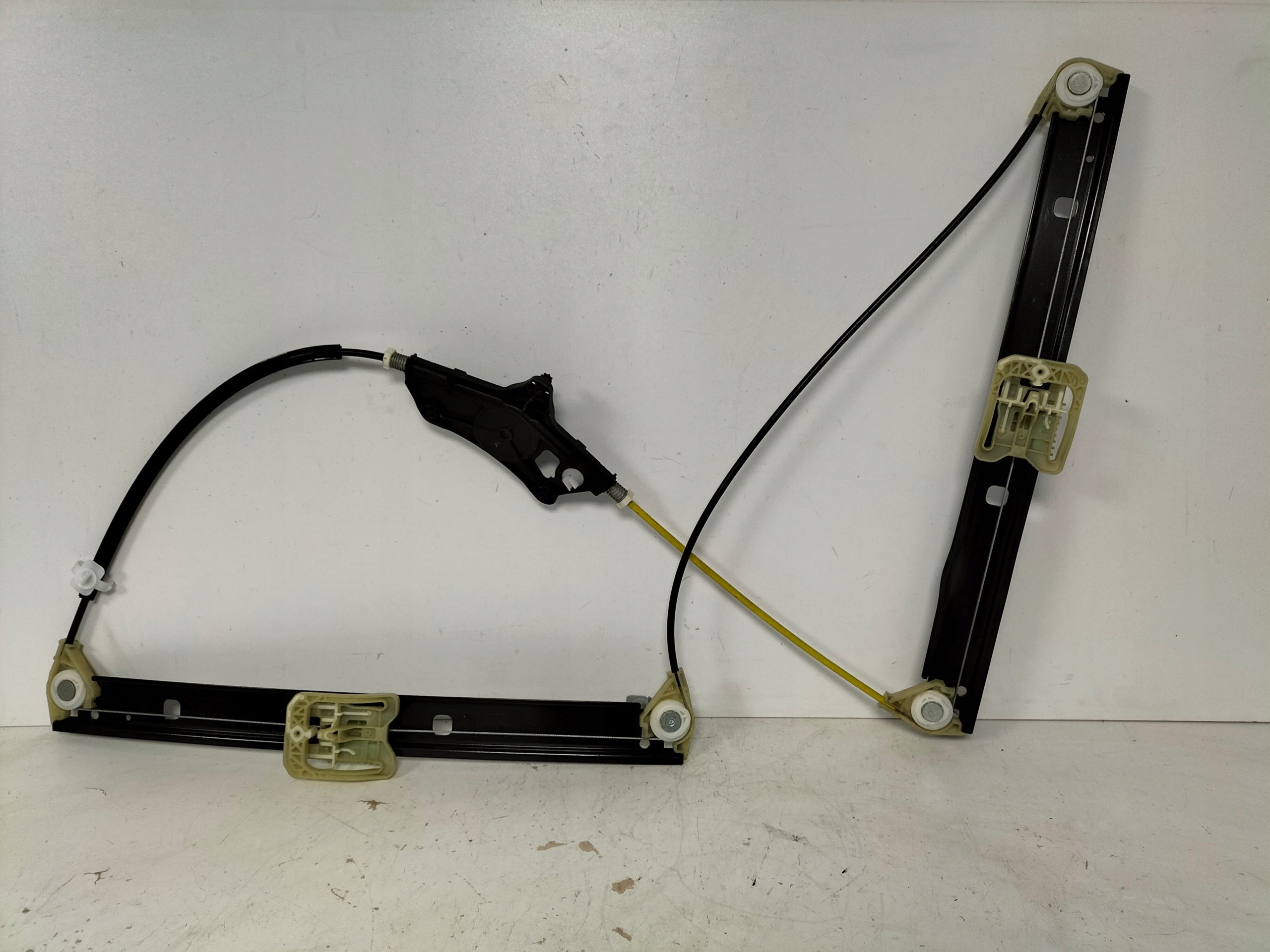 window regulator door front right AUDI A4 B9 15