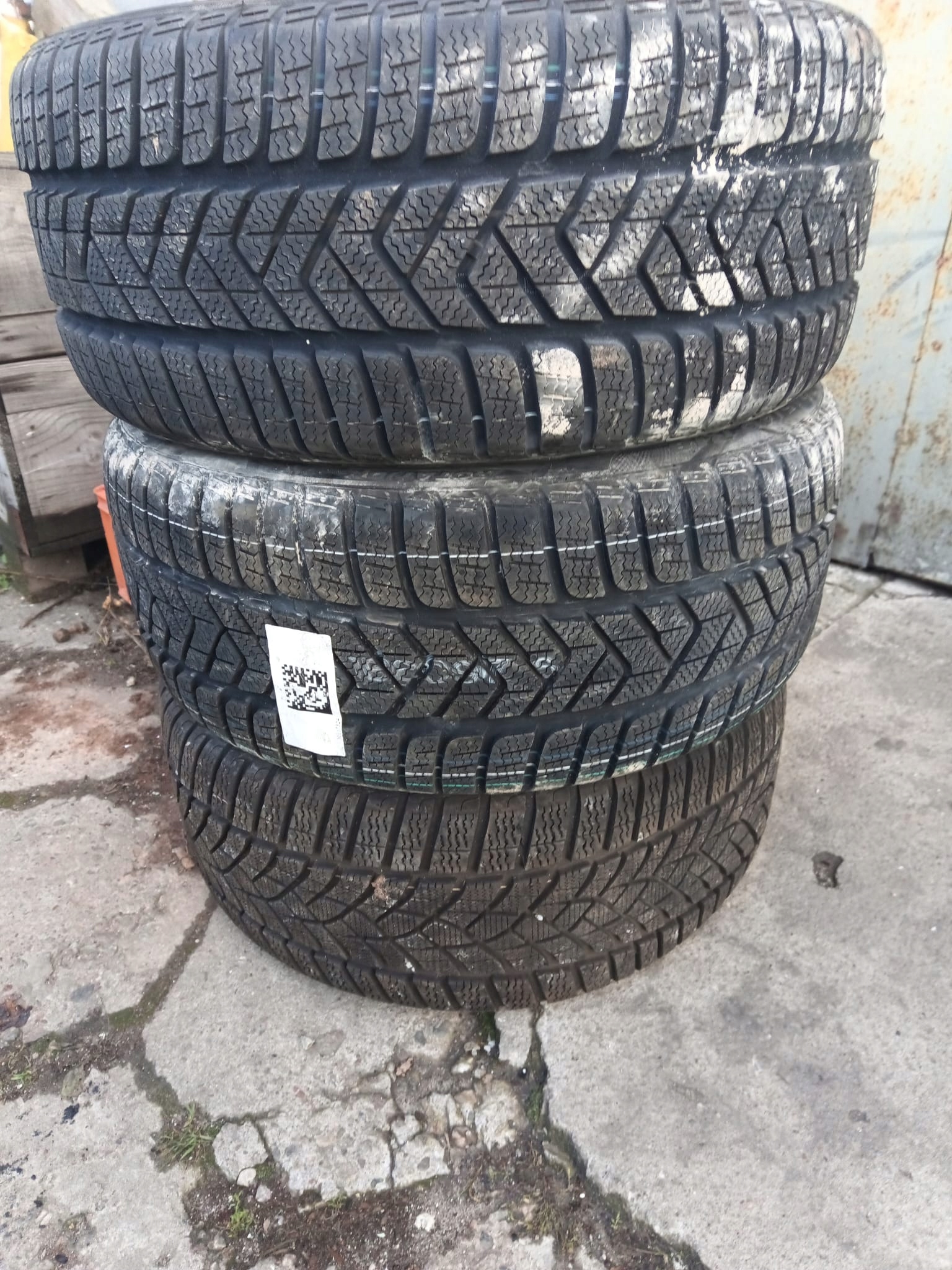 Pirelli Winter SottoZero 3 245/40R18 97 V Kod producenta 2309700
