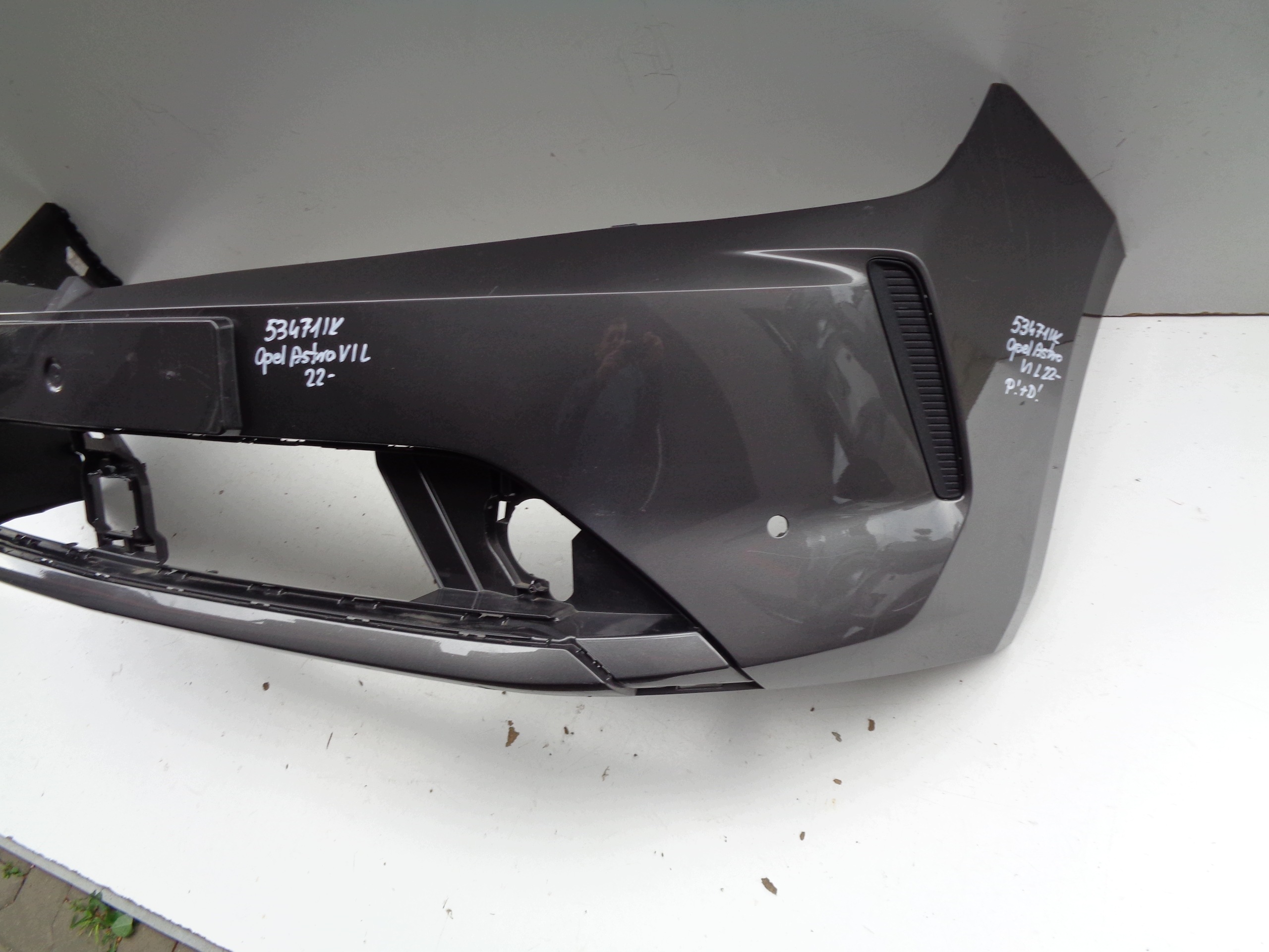 front bumper OPEL ASTRA VI L 6 22- NR 53471