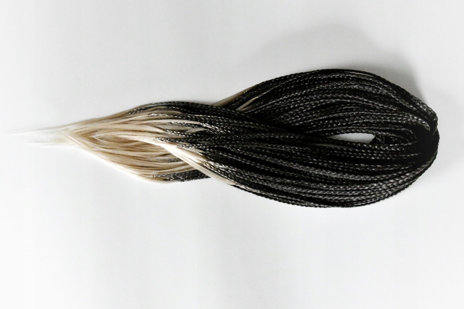 Sada opakovaně použitelných copánků 60 kusů, 120 konců ombre černo-blond