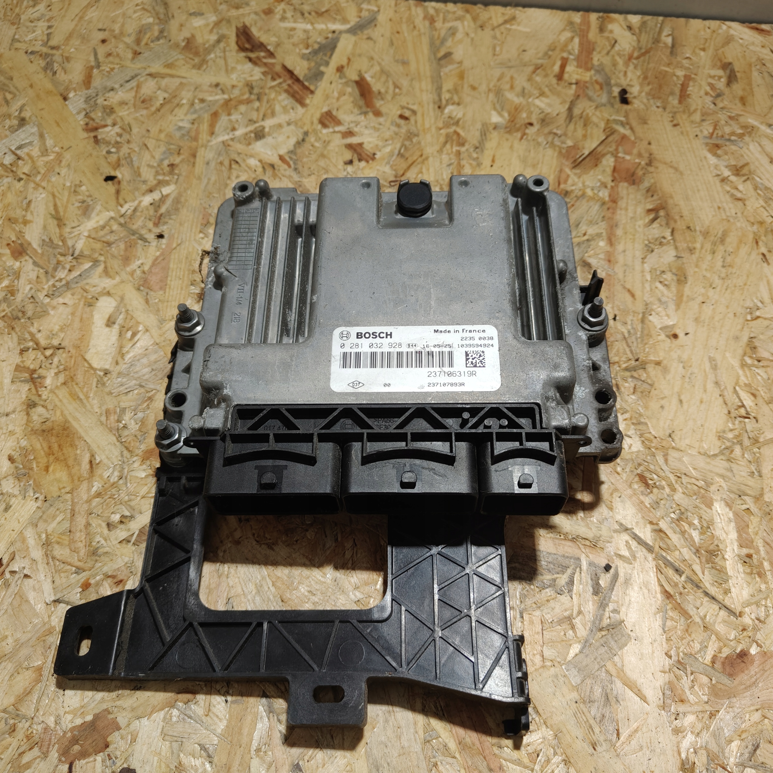 computer Motore RENAULT 237106319R