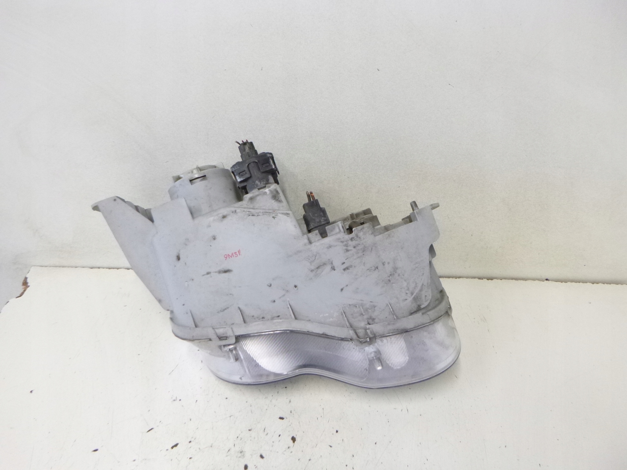 light front left Hyundai Coupe and Lift 99-01r.