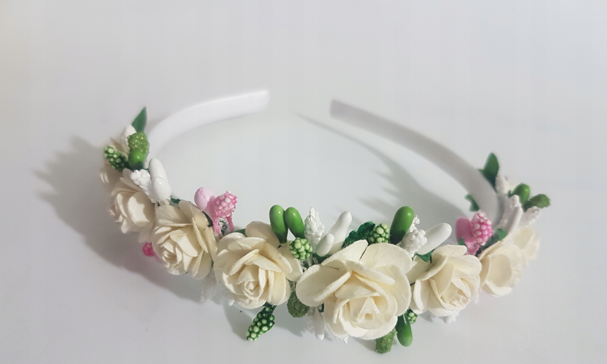 OPASKA KWIATY ECRU+RÓŻ KOMUNIA RÓŻYCZKI Kod producenta Op