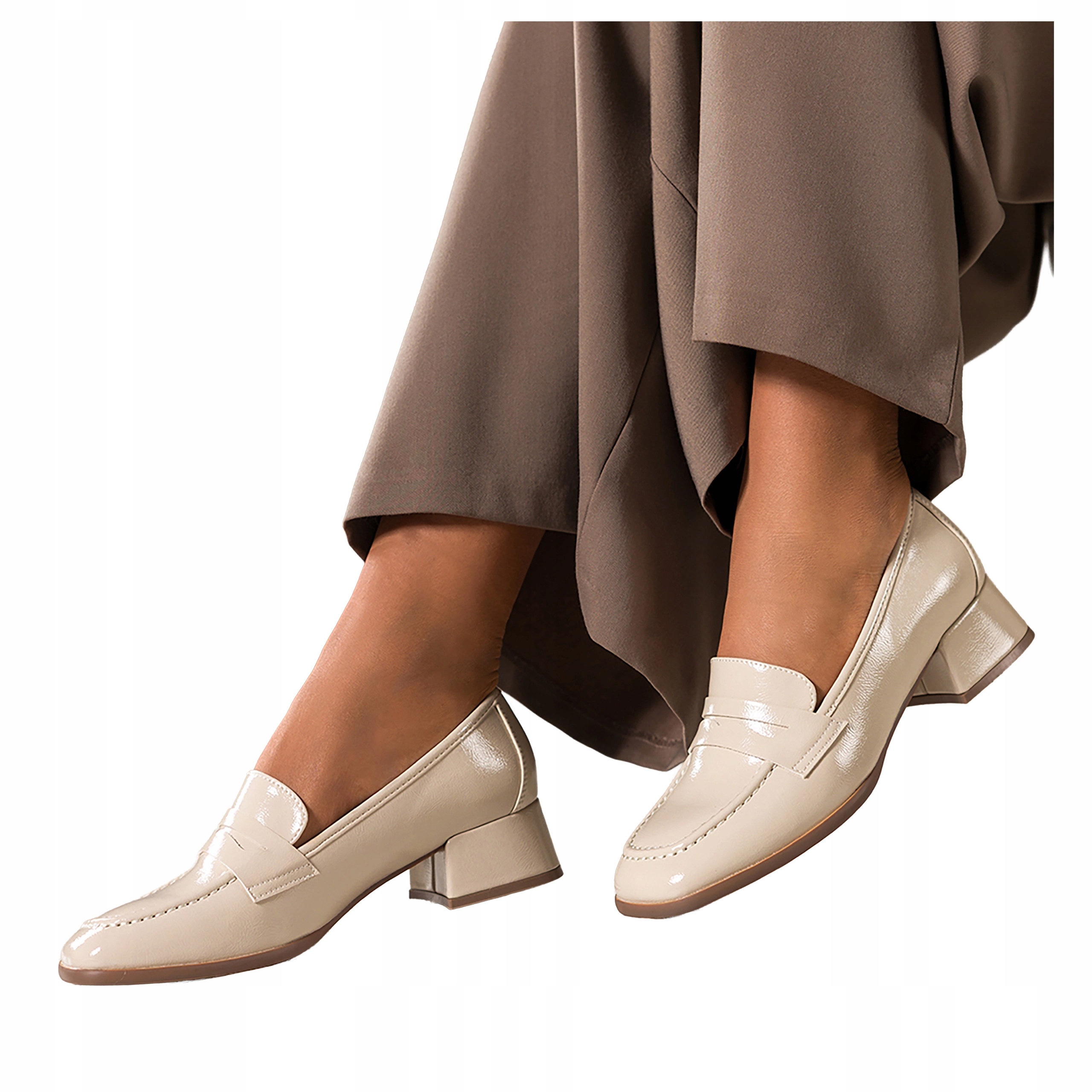 Béžové Mokasíny Dámské Podpatky Klodek Kožená Vložka Lakovaná vel. 40