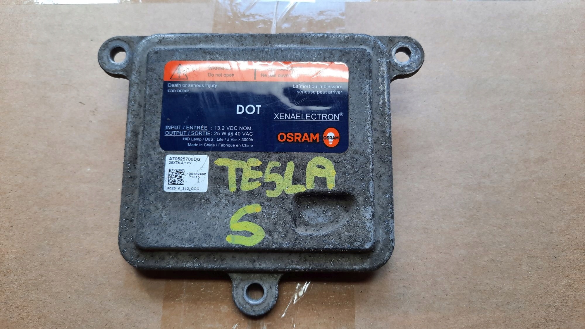 control unit TESLA S JAGUAR XF A70525700DG
