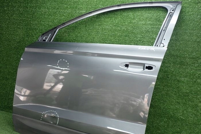 SKODA KAROQ 16- door left front front