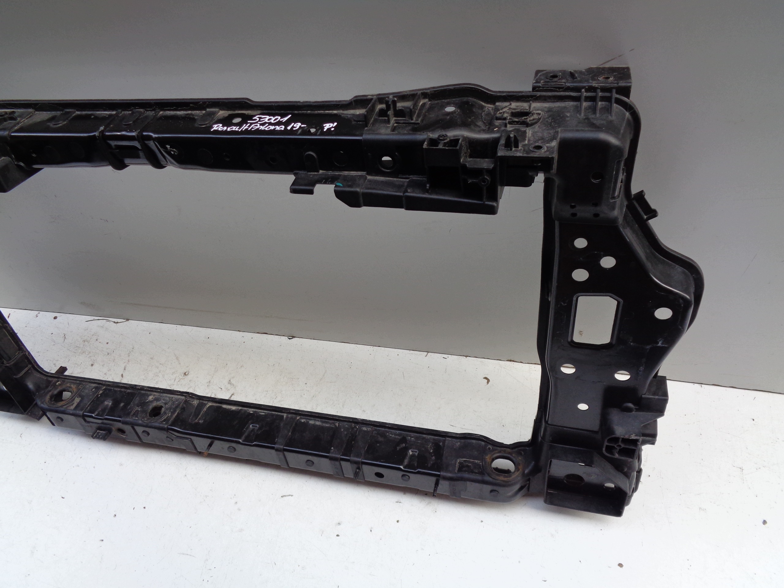 bar, wall front RENAULT ARKANA 21- NR 53001