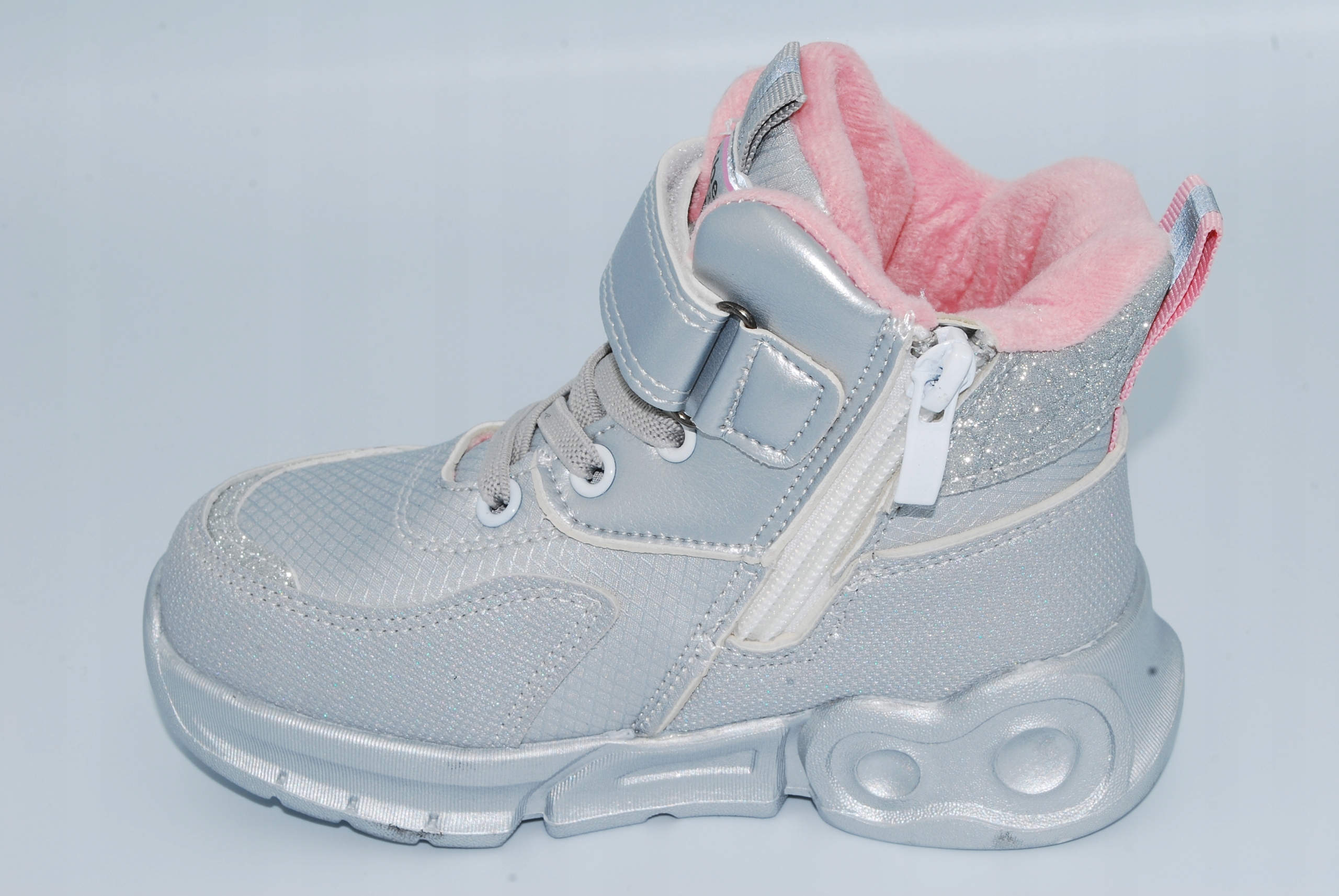 OCIEPLANE PÓŁBUTY TRZEWIKI NA SUWAK r.29 / 17,9cm Bohater / Bajka brak