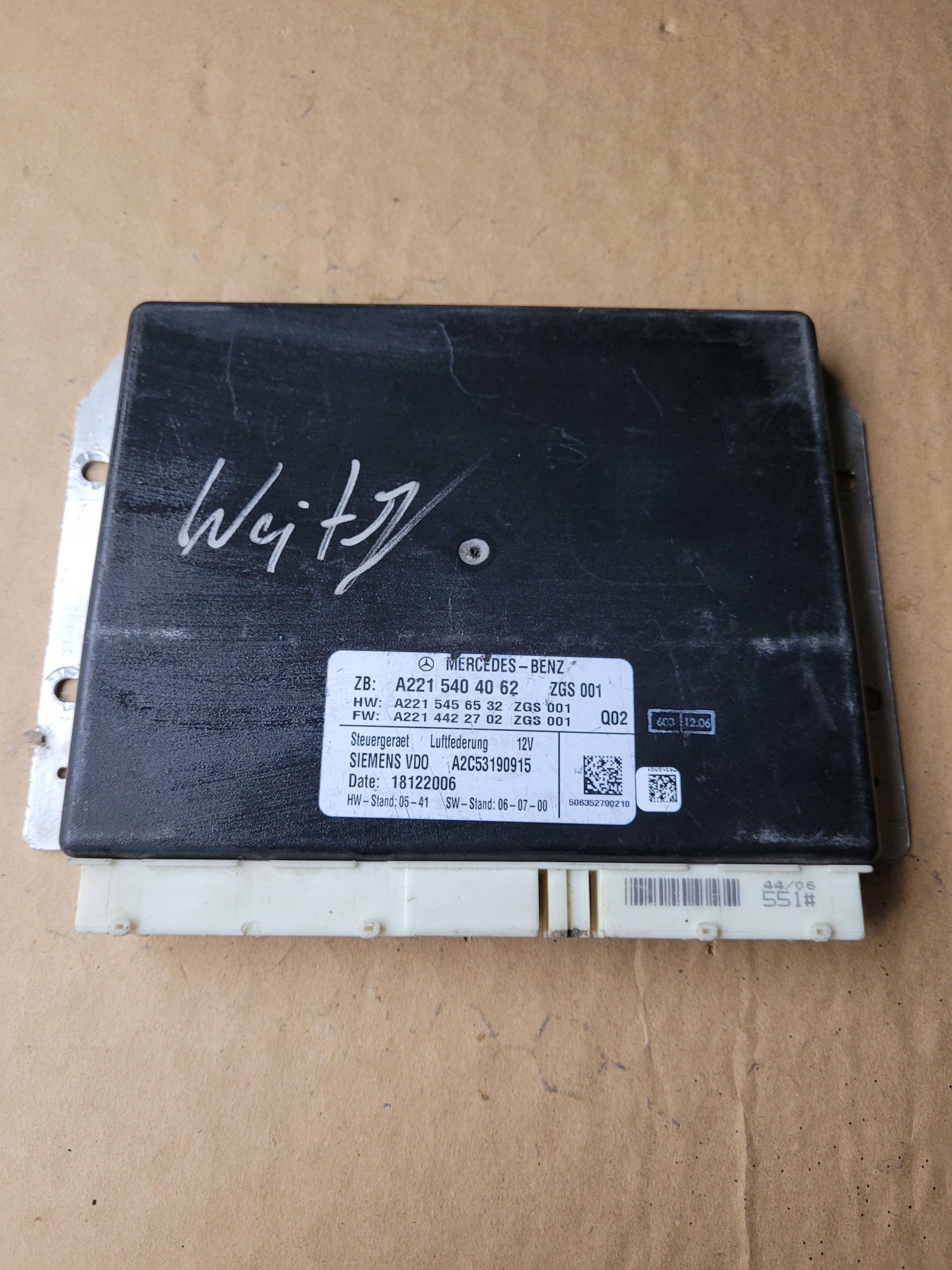 MERCEDES W221 STEROWNIK MODUŁ AIRMATIC A2215454062