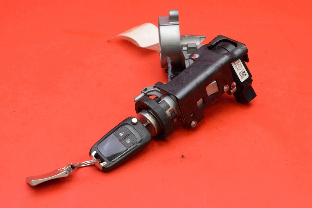 ignition key 13383062 OPEL CORSA E 1.4 T 100 KM 14-20