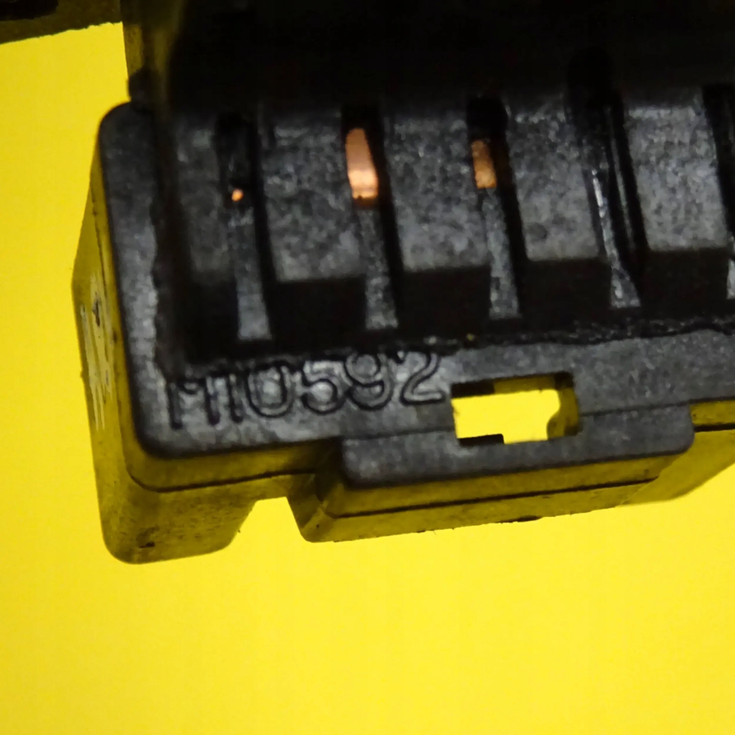 switch lifting of the window HONDA CRV M10592
