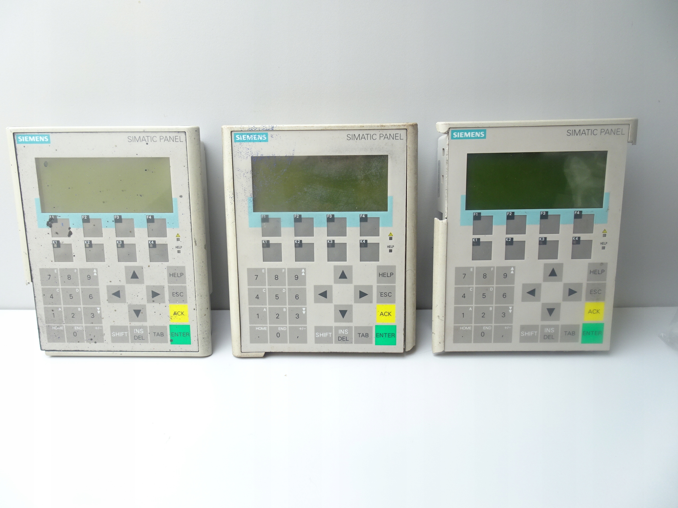 PANEL SIEMENS SIMATIC OP7 OP77 6AV6 641-0BA11-0AX0