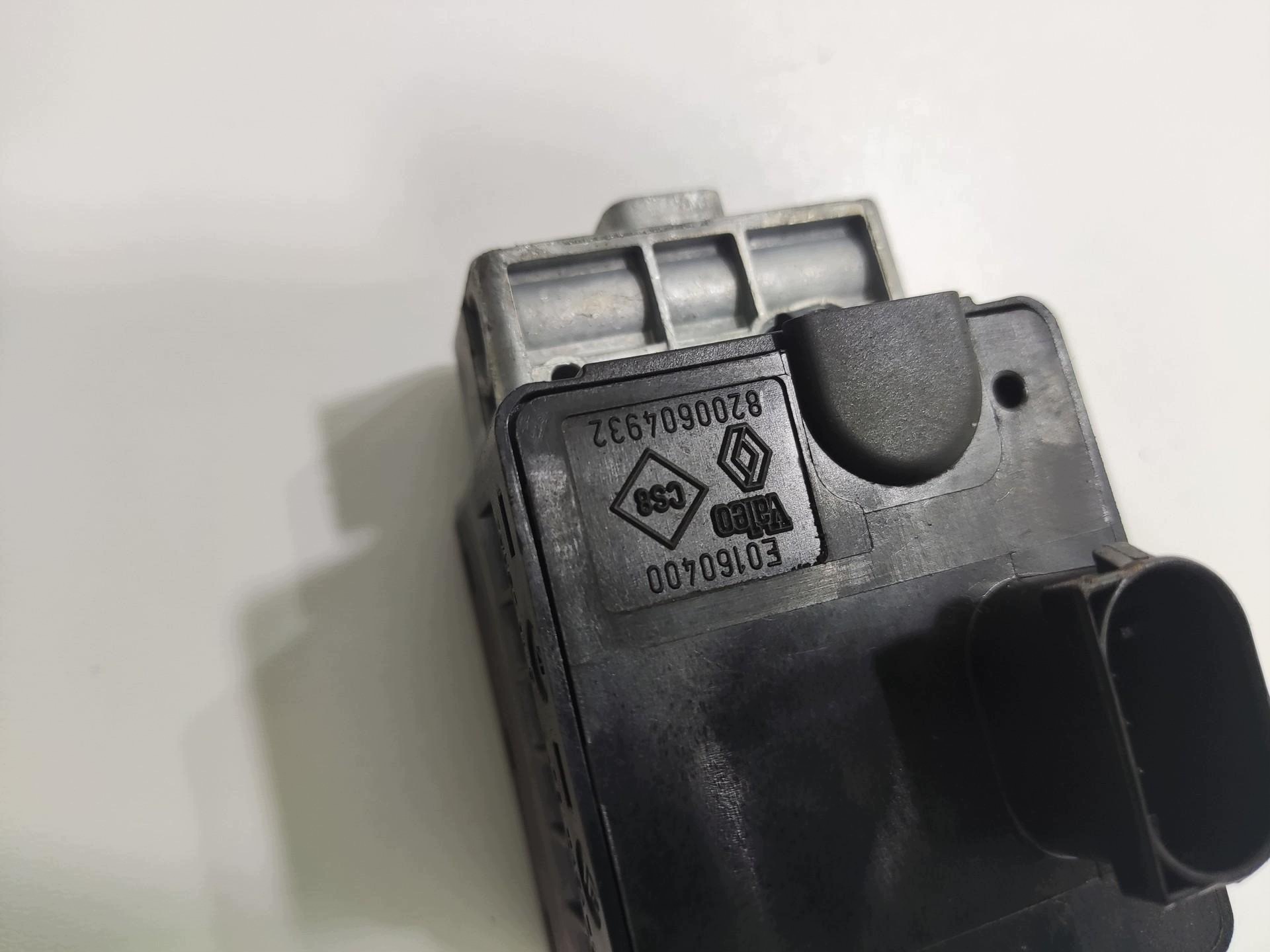 BLOKADA des Lenkrads RENAULT MEGANE III 2008-2013 8200604932