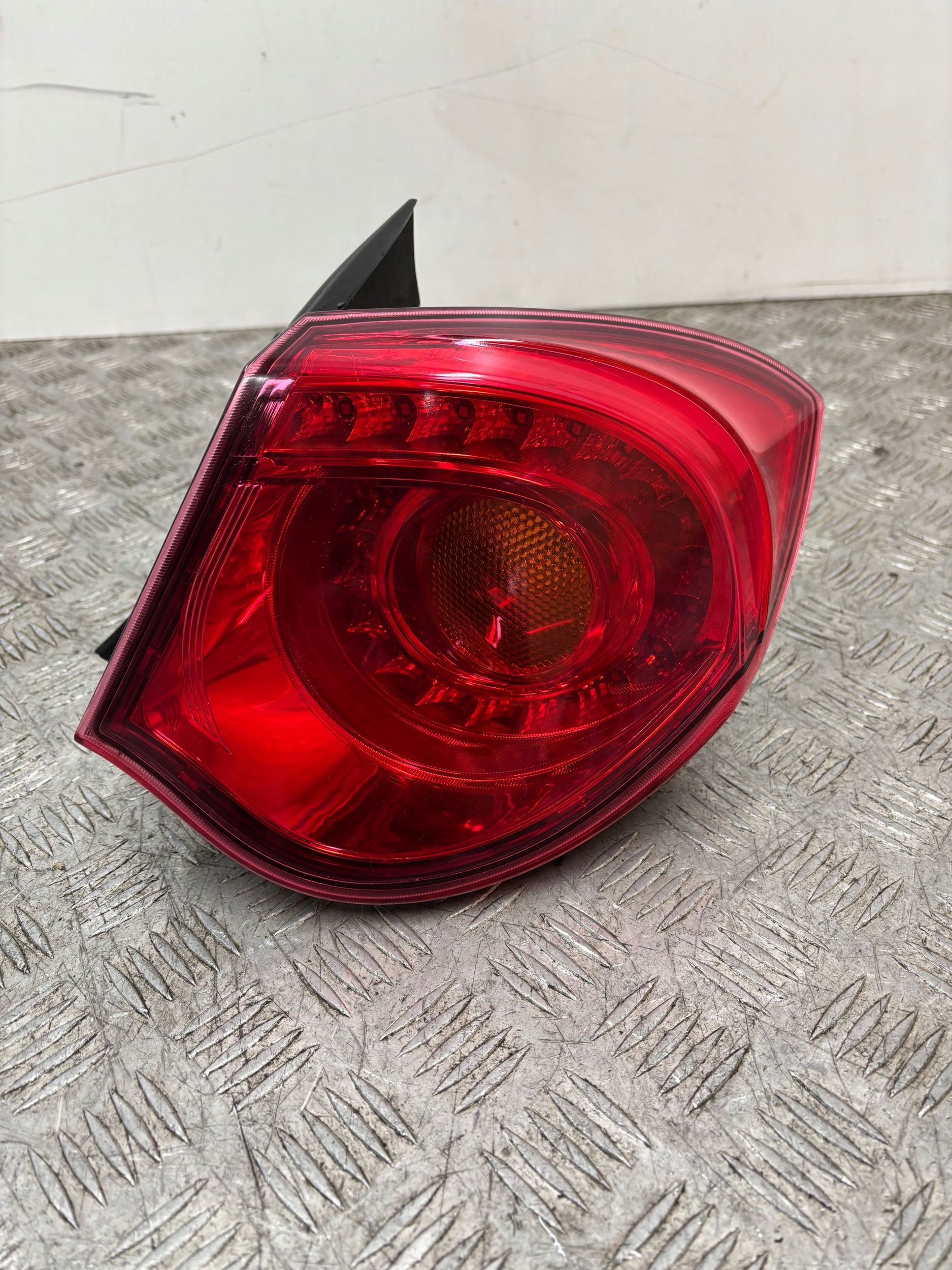 light rear part rear right ALFA ROMEO GIULIETTA
