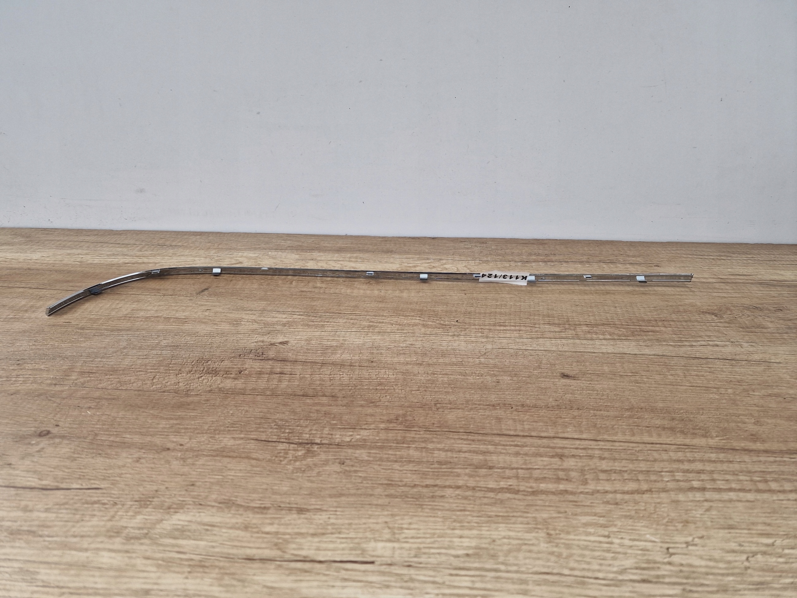 MERCEDES E-KLASA W210 left CHROM moulding for bumper